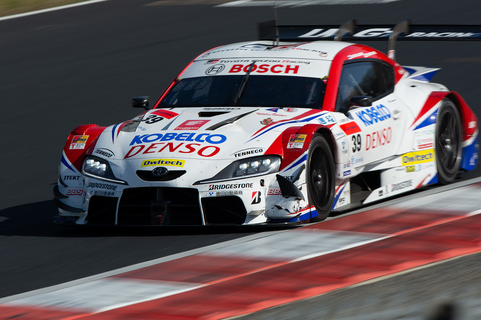SUPER GT 岡山 GT500 その１_a0003166_00002761.jpg