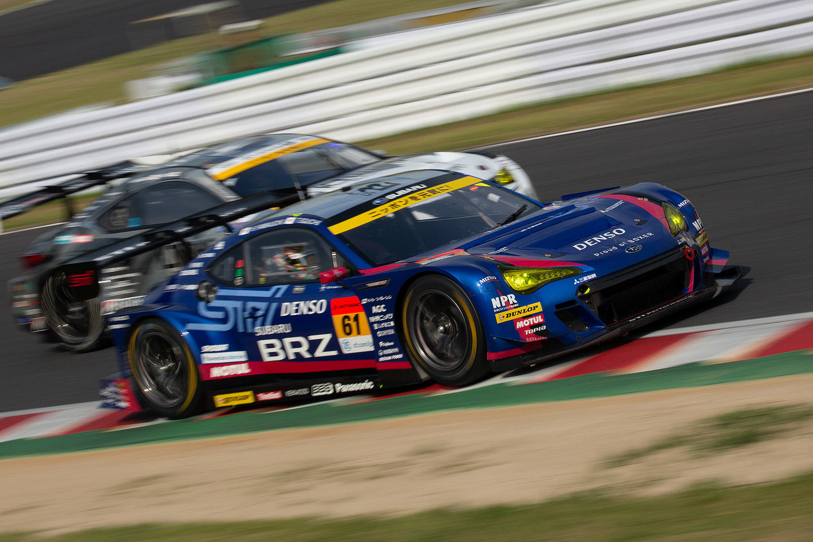 SUPER GT 岡山 ＧＴ３００ その２_a0003166_00080568.jpg