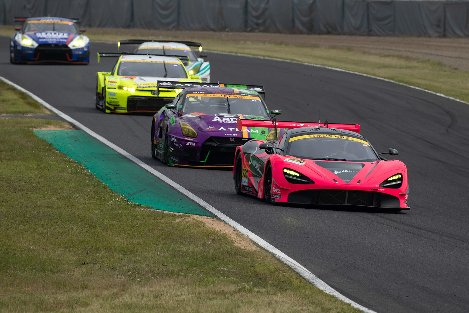SUPER GT 鈴鹿 ＧＴ３００ その３_a0003166_00120068.jpg