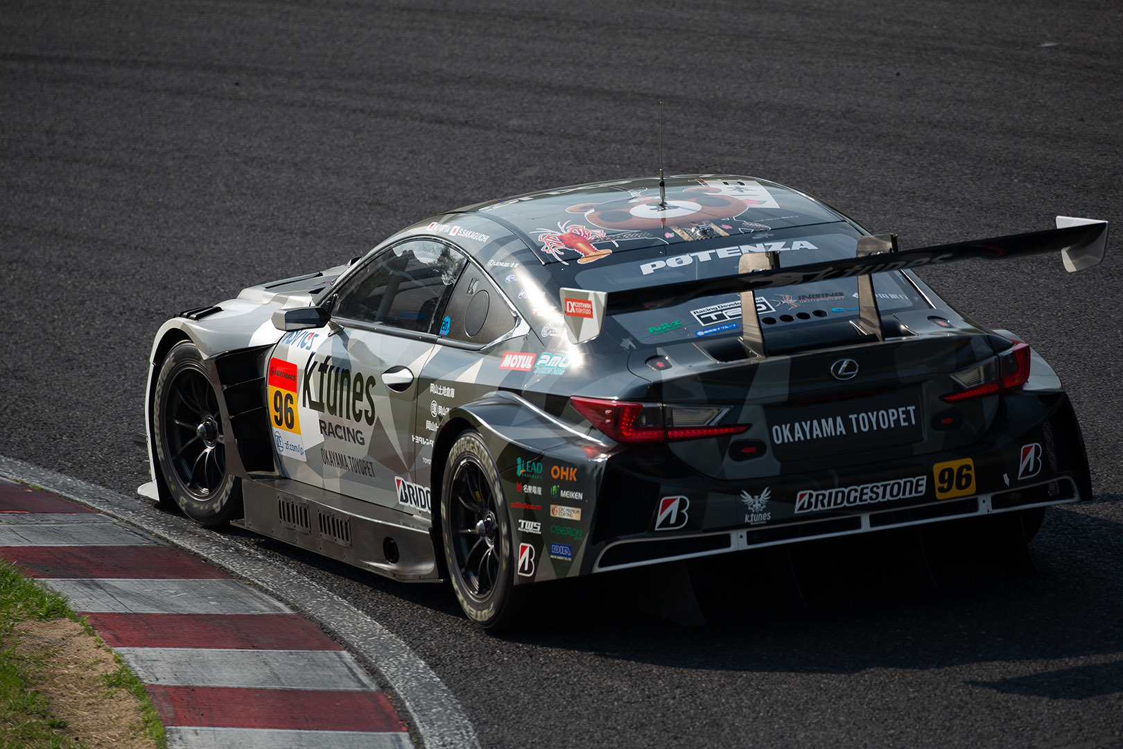 SUPER GT 鈴鹿 ＧＴ３００ その３_a0003166_00122468.jpg