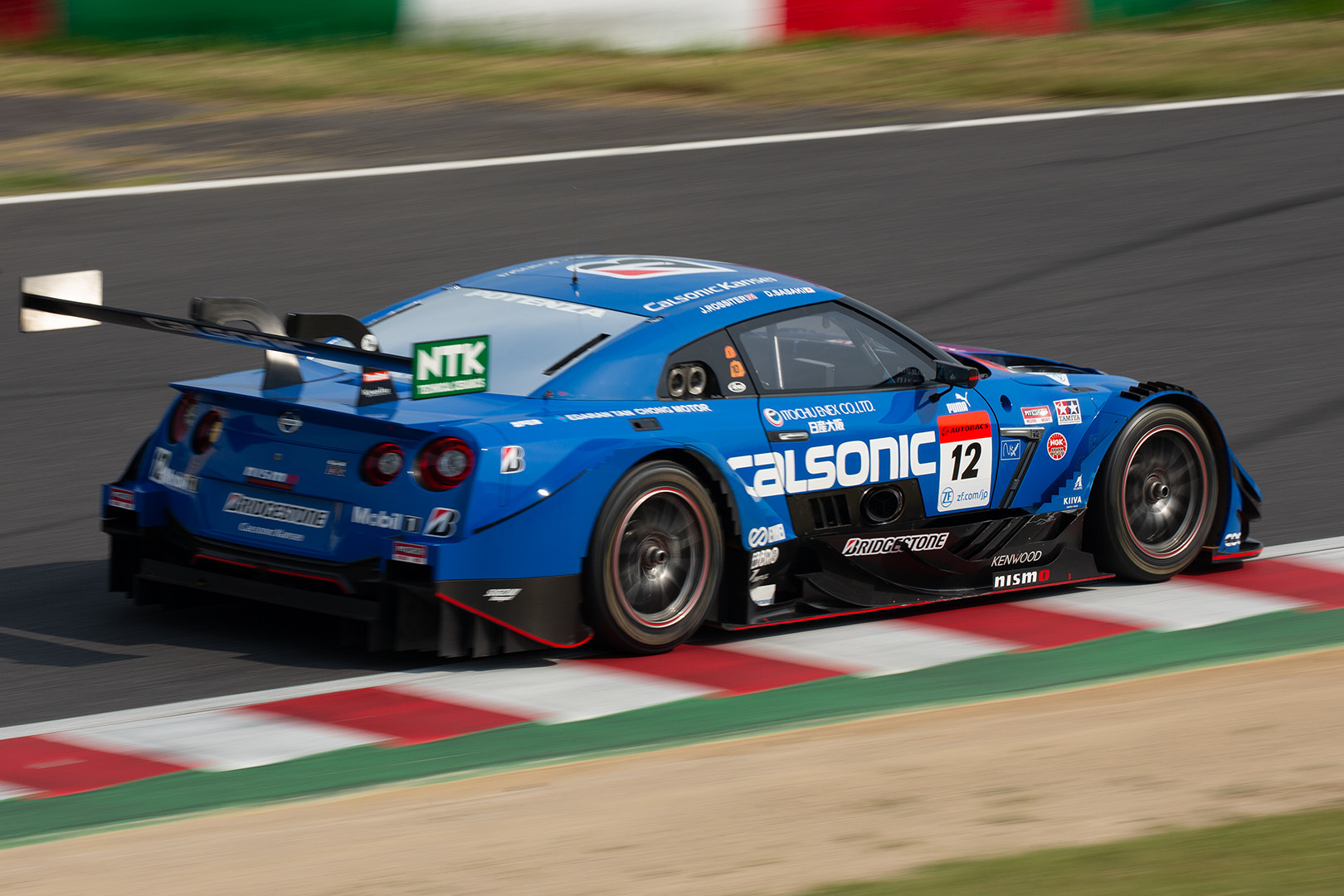 SUPER GT 鈴鹿 ＧＴ５００ その２_a0003166_00154885.jpg