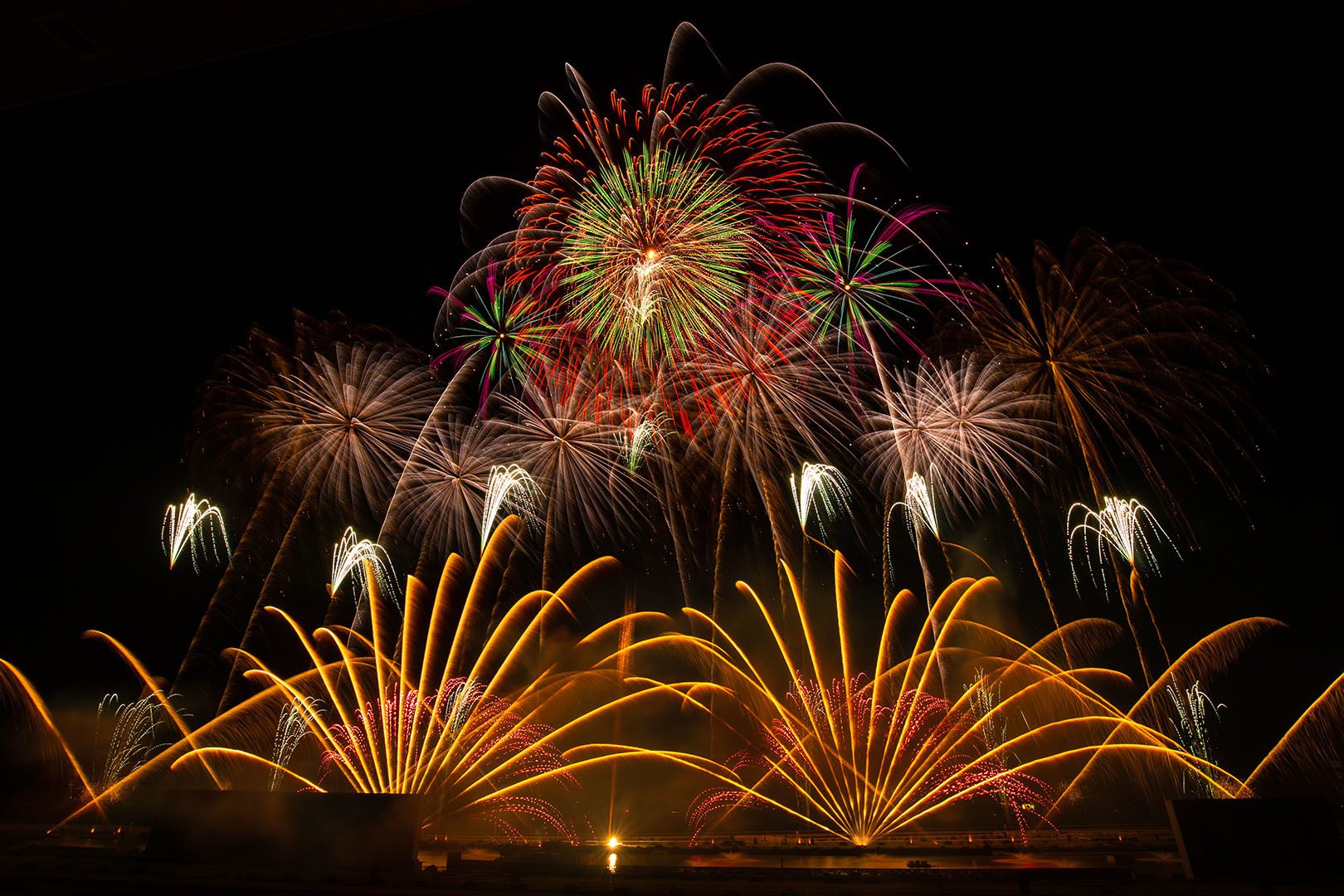 京都芸術花火_a0003166_00220334.jpg