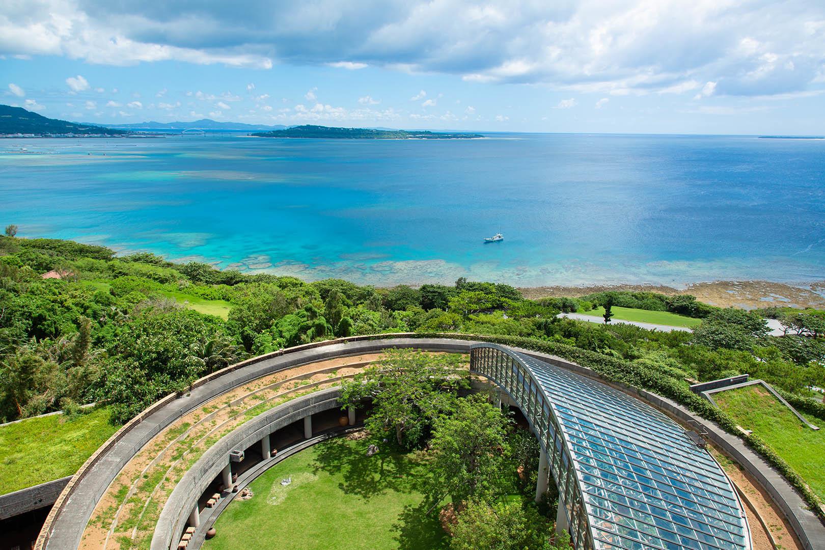 海洋博公園 熱帯ドリームセンター_a0003166_00263175.jpg