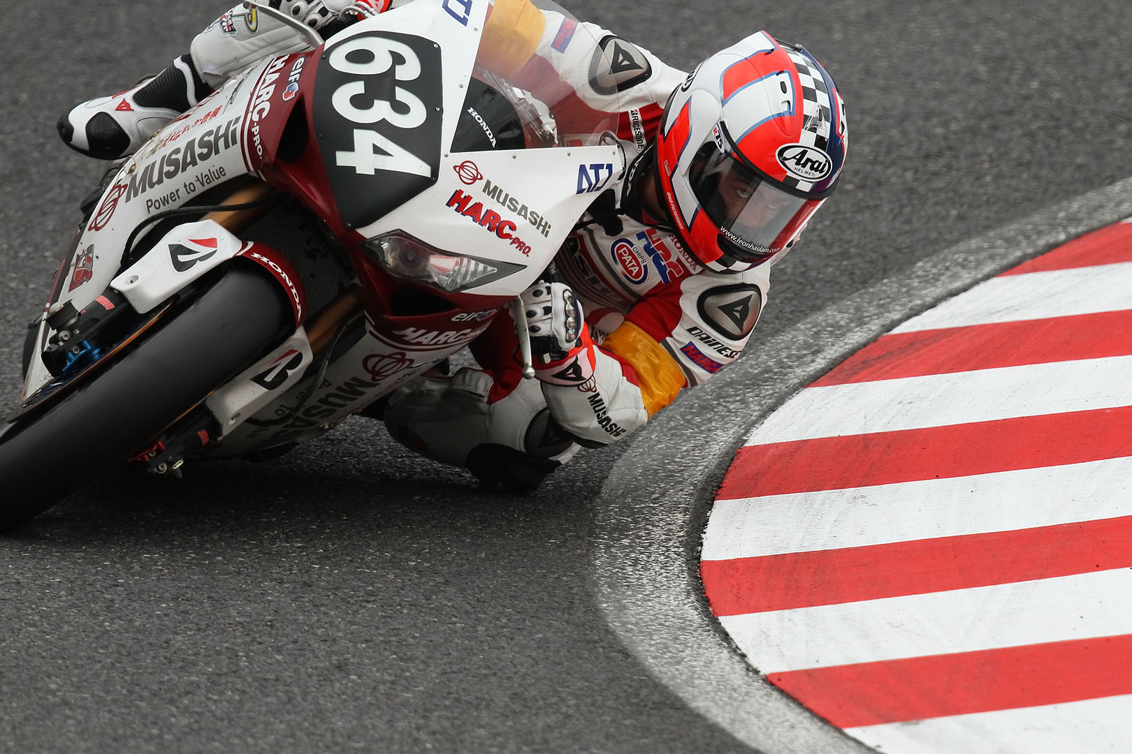 鈴鹿８耐_a0003166_0113355.jpg