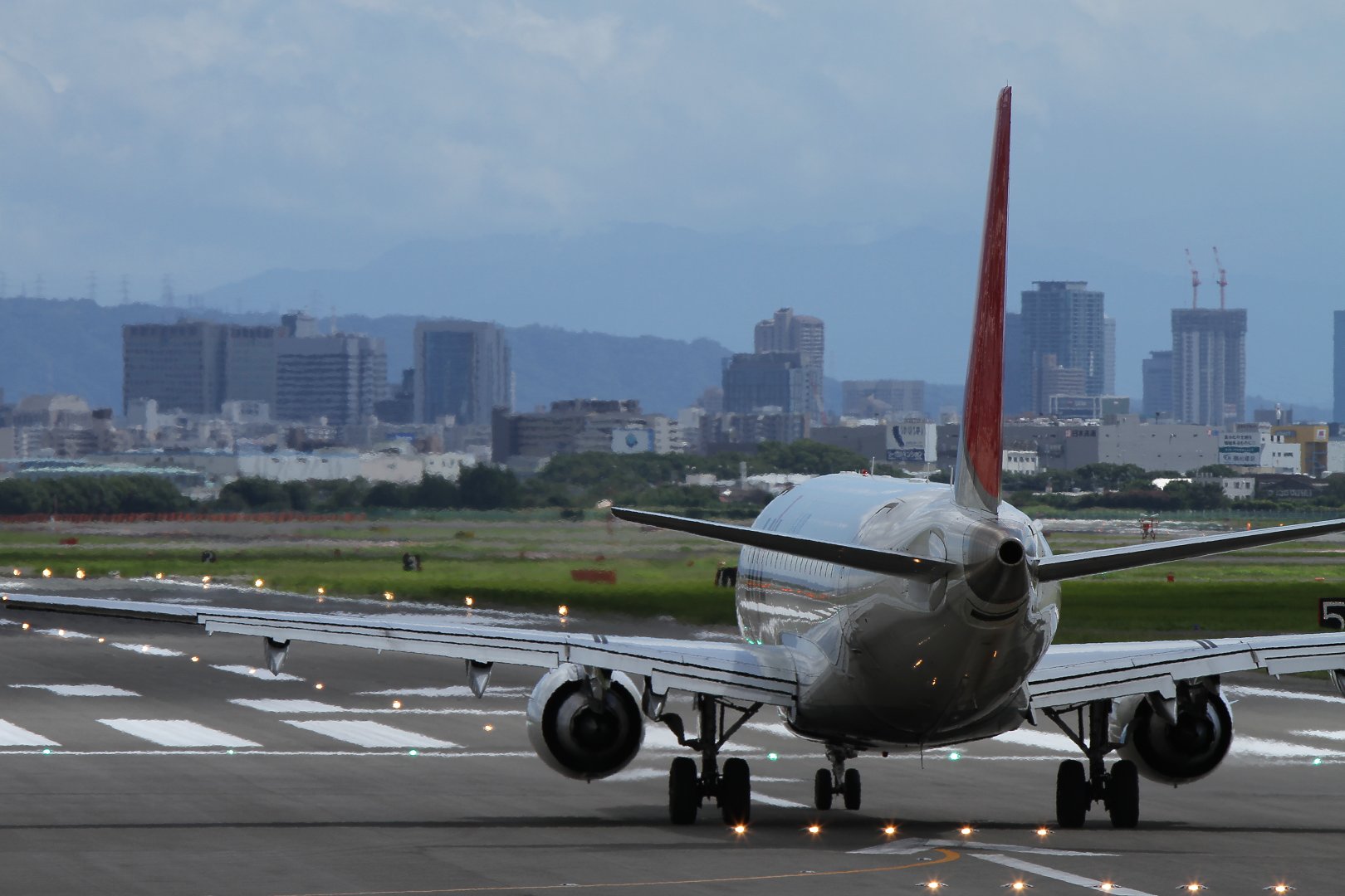 Ｅ１７０　（伊丹空港　猪名川堤防など）_a0003166_015185.jpg