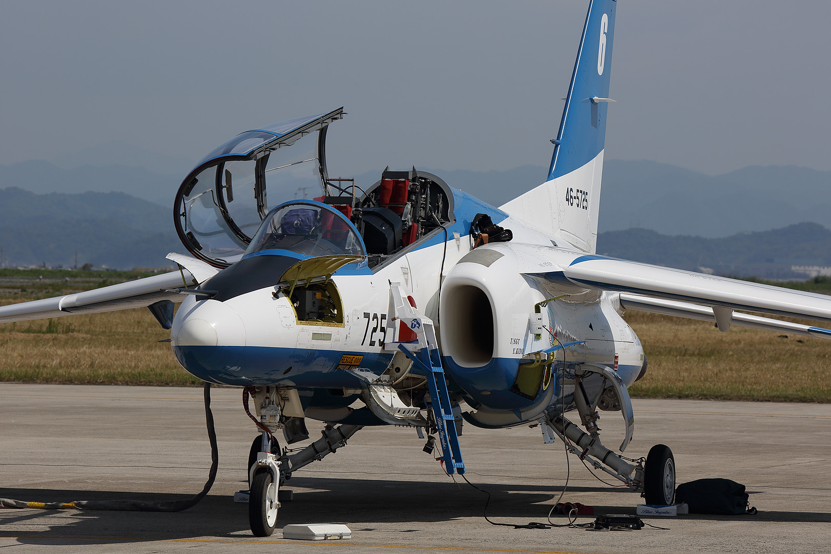 ブルーインパルス　（美保基地航空祭）_a0003166_0231397.jpg