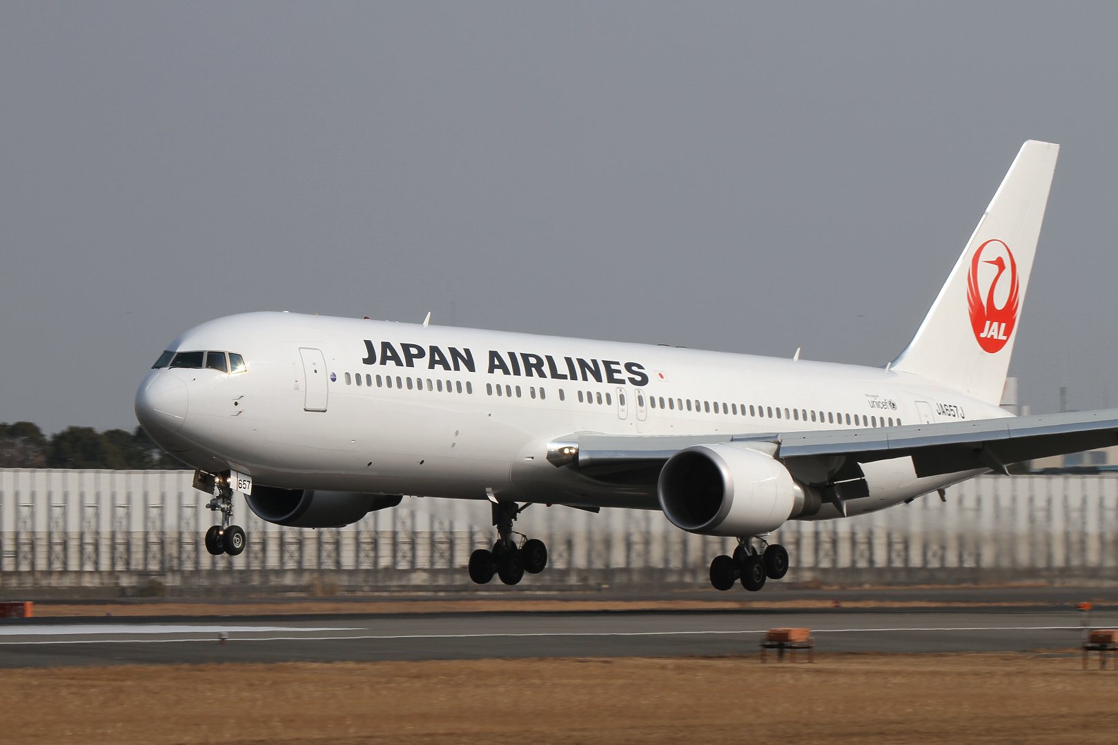 飛行機　（伊丹スカイパークなど）_a0003166_023516.jpg