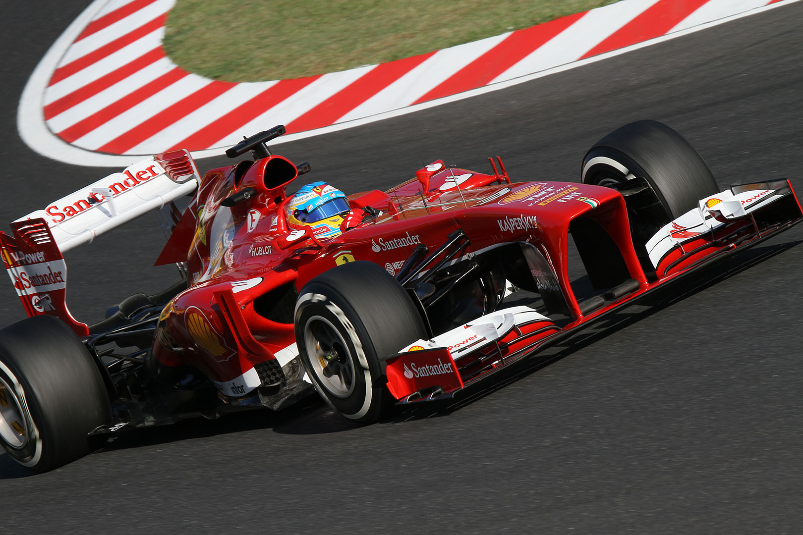 Ｆ１日本グランプリの動画、写真 （ヘアピン）_a0003166_0305122.jpg