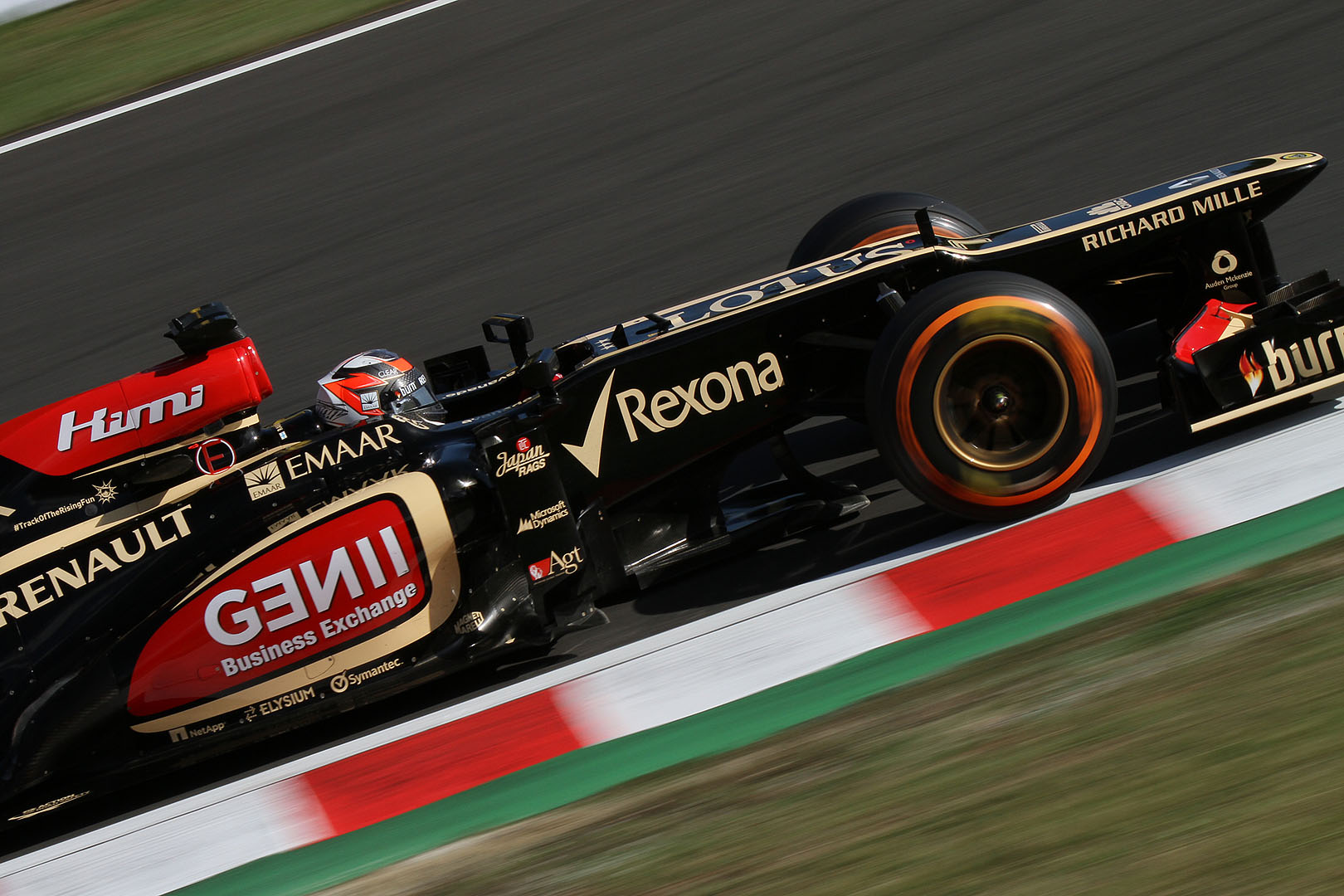 Ｆ１日本グランプリの動画、写真 （ヘアピン）_a0003166_0311998.jpg