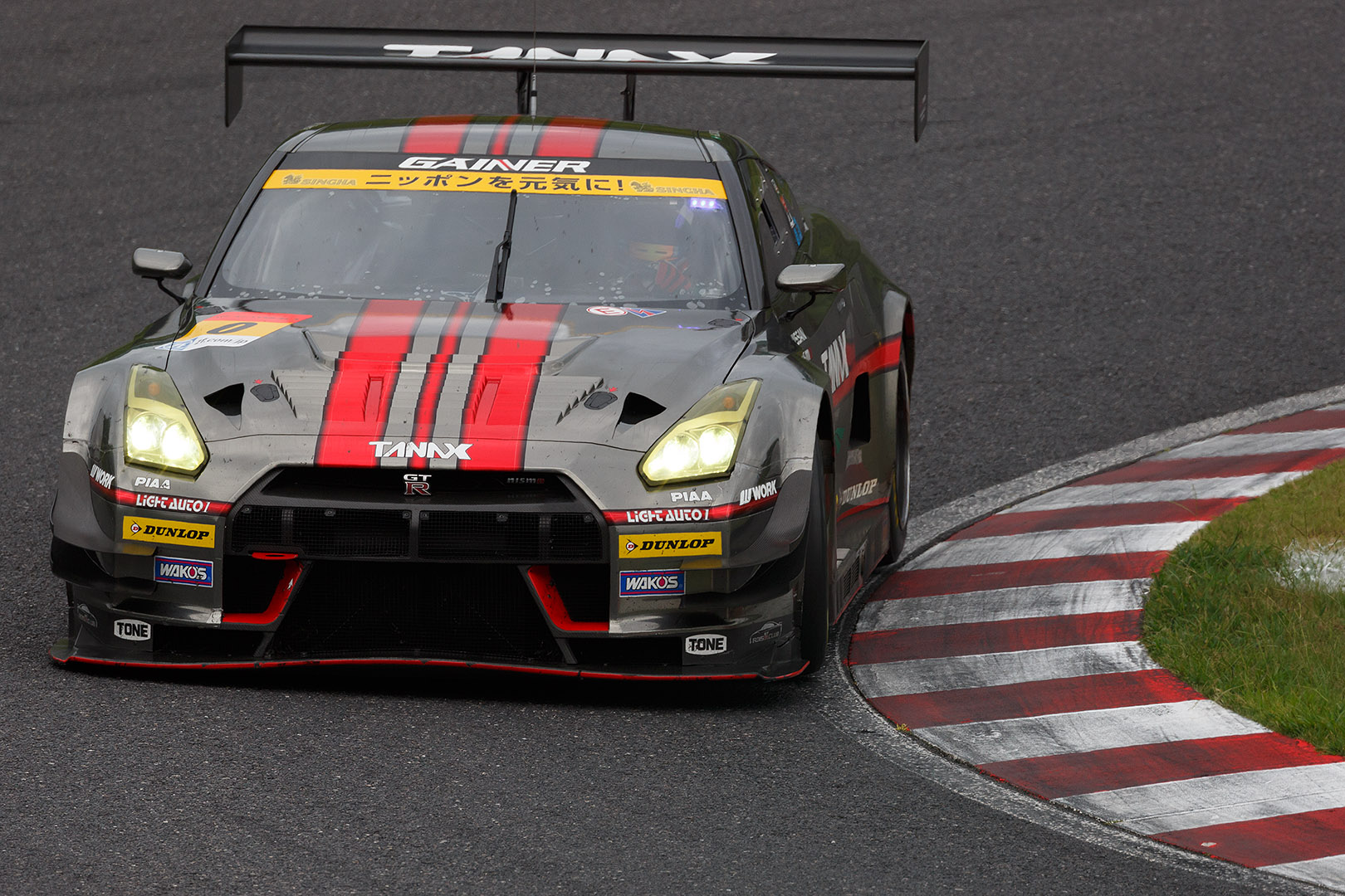 SUPER GT 鈴鹿 GT300_a0003166_035237.jpg