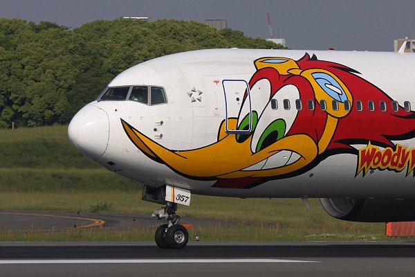 飛行機_a0003166_0424314.jpg