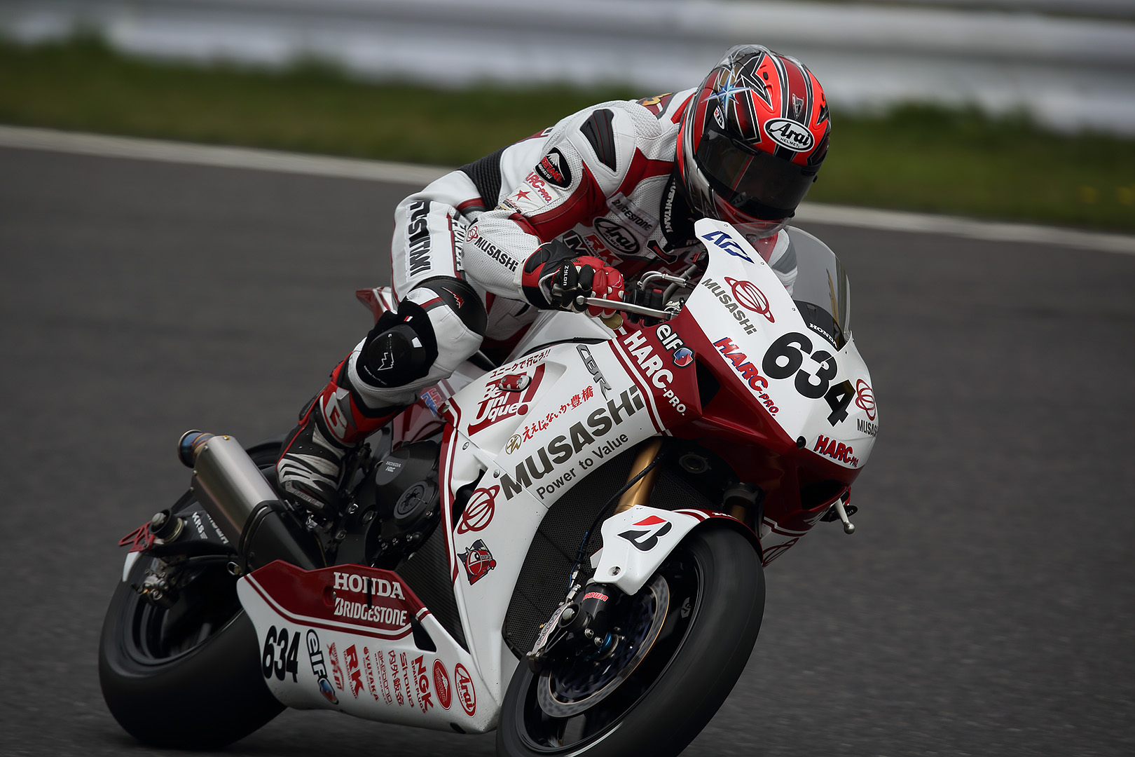 全日本ロードレース ＪＳＢ１０００ （鈴鹿２＆４）_a0003166_049592.jpg