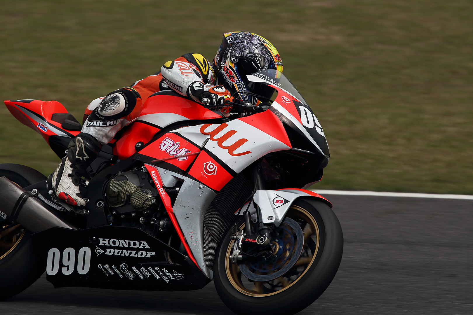 全日本ロードレース ＪＳＢ１０００ （鈴鹿２＆４）_a0003166_049827.jpg