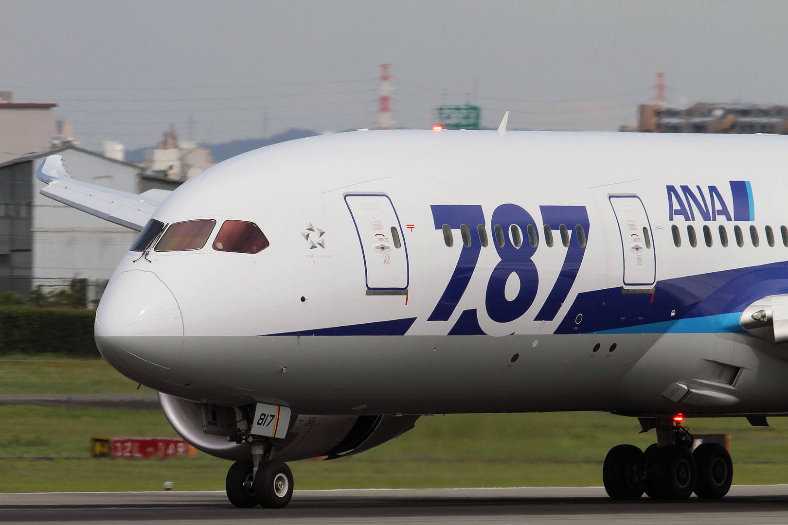 Ｂ７８７ （大阪空港、猪名川）_a0003166_051379.jpg