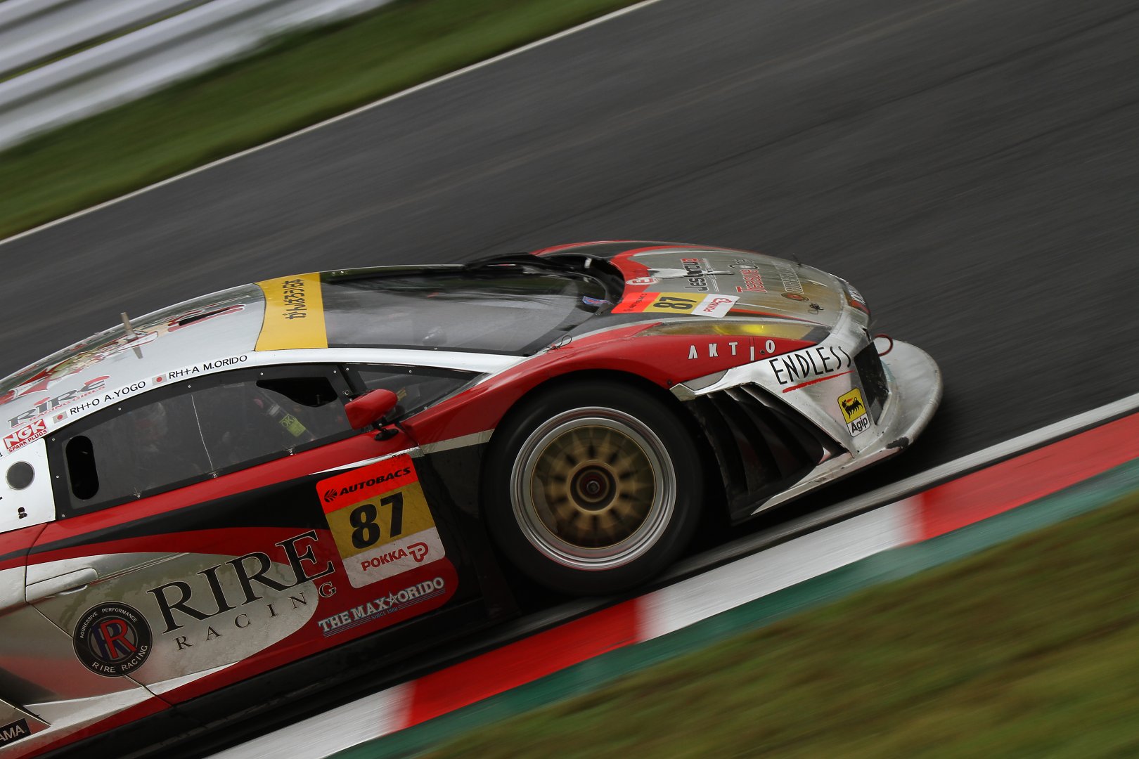 SUPER GT 鈴鹿　GT３００_a0003166_055413.jpg