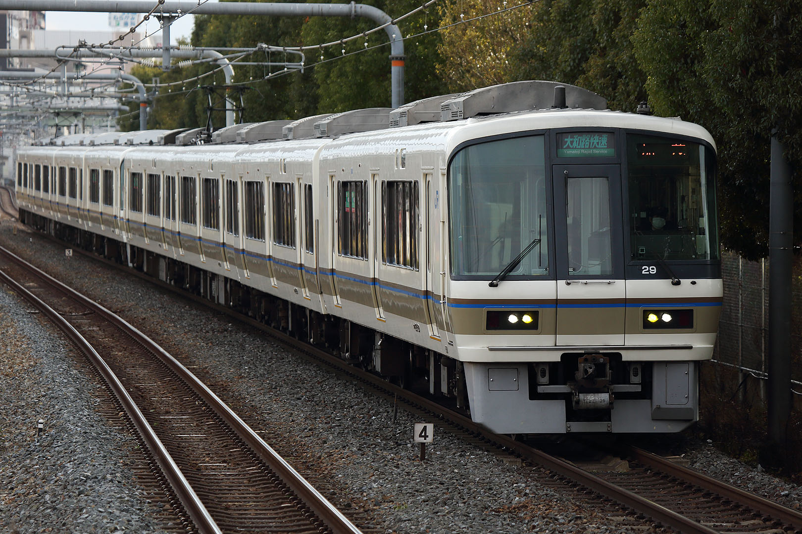 ＪＲ 大阪環状線 （桜ノ宮、大阪城公園）_a0003166_059169.jpg