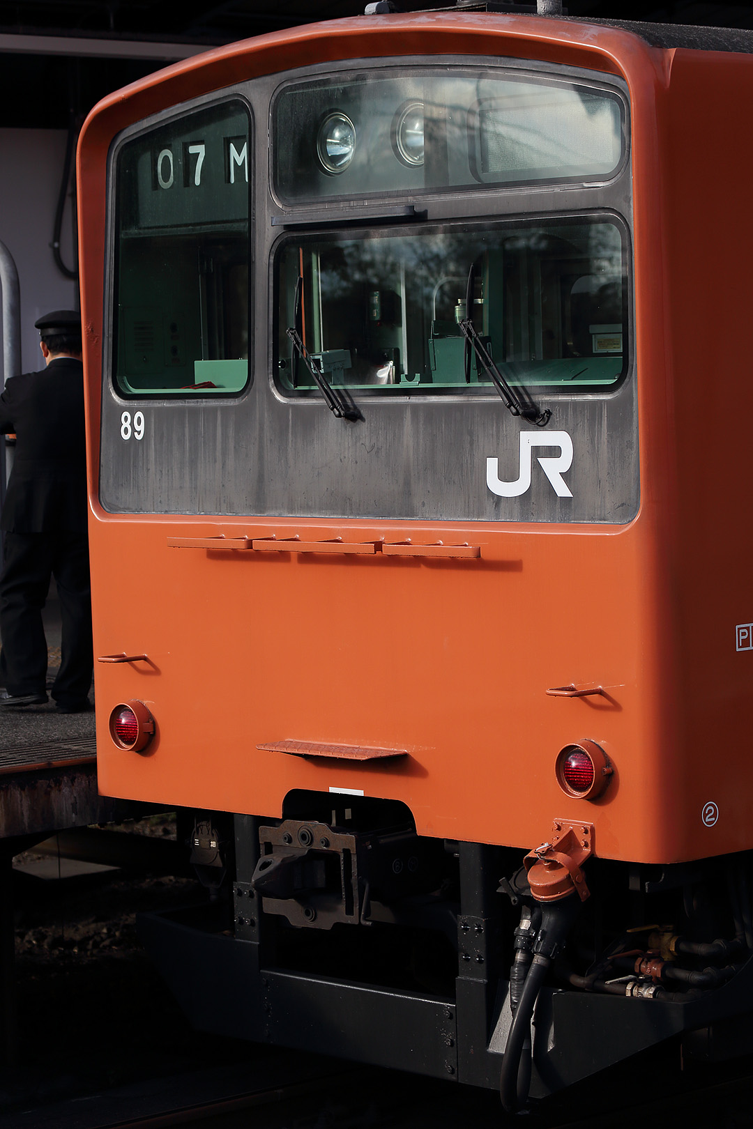 ＪＲ 大阪環状線 （桜ノ宮、大阪城公園）_a0003166_0592658.jpg