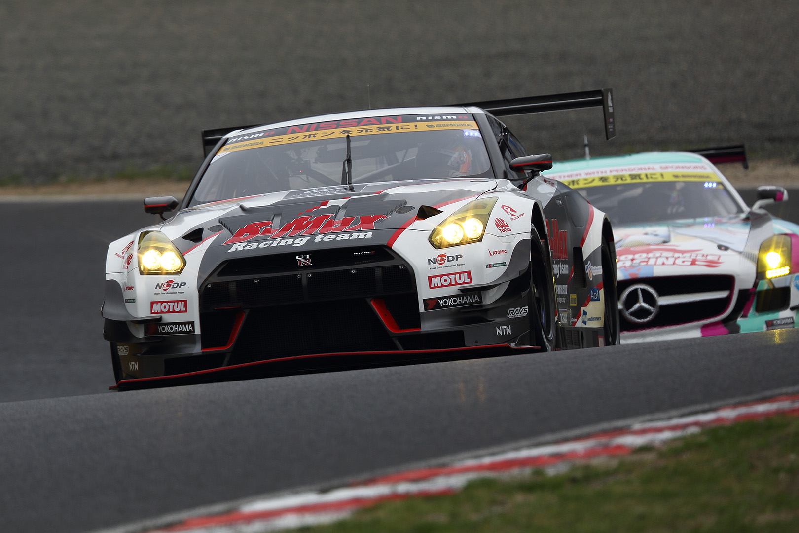 ＳＵＰＥＲ ＧＴ 岡山 予選の写真　（ＧＴ３００）_a0003166_09019.jpg