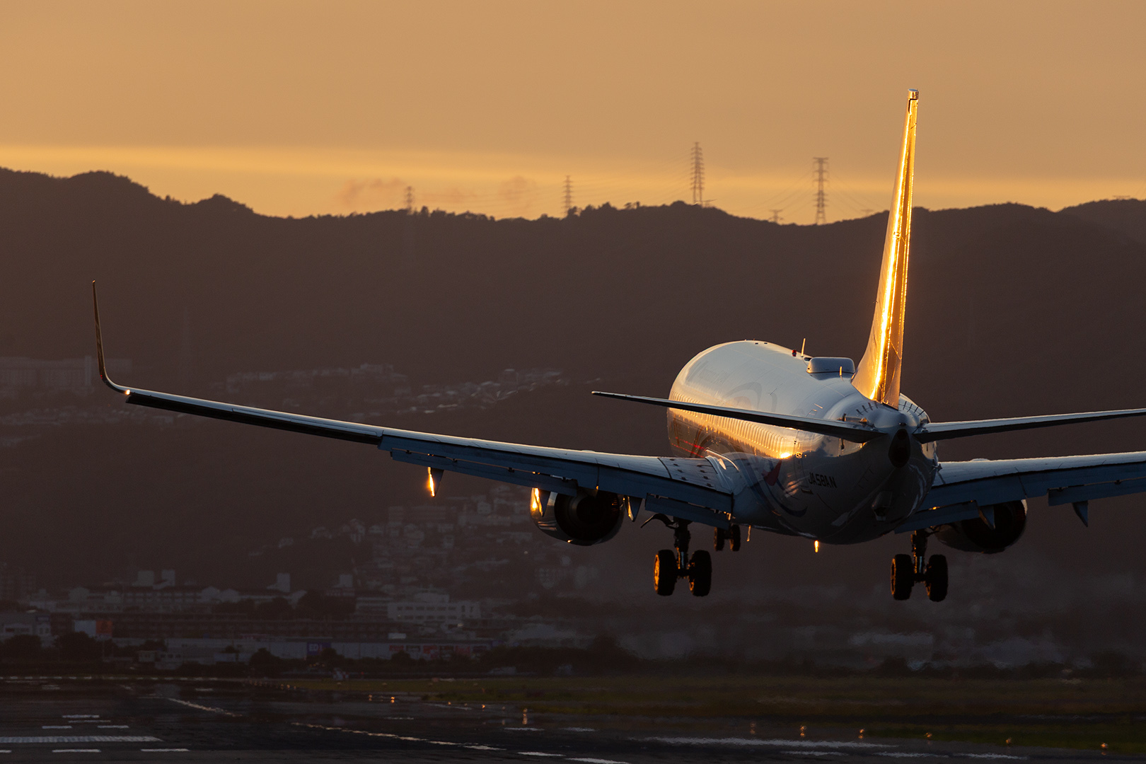 夕焼け（大阪空港 千里川）_a0003166_09440798.jpg