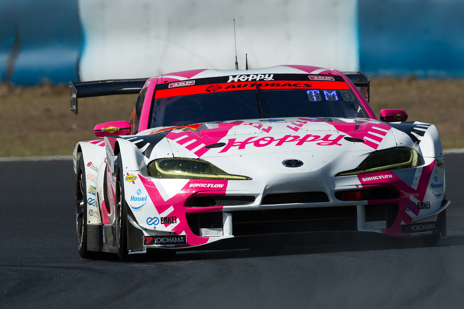 SUPER GT 岡山 GT300 その２_a0003166_09475718.jpg