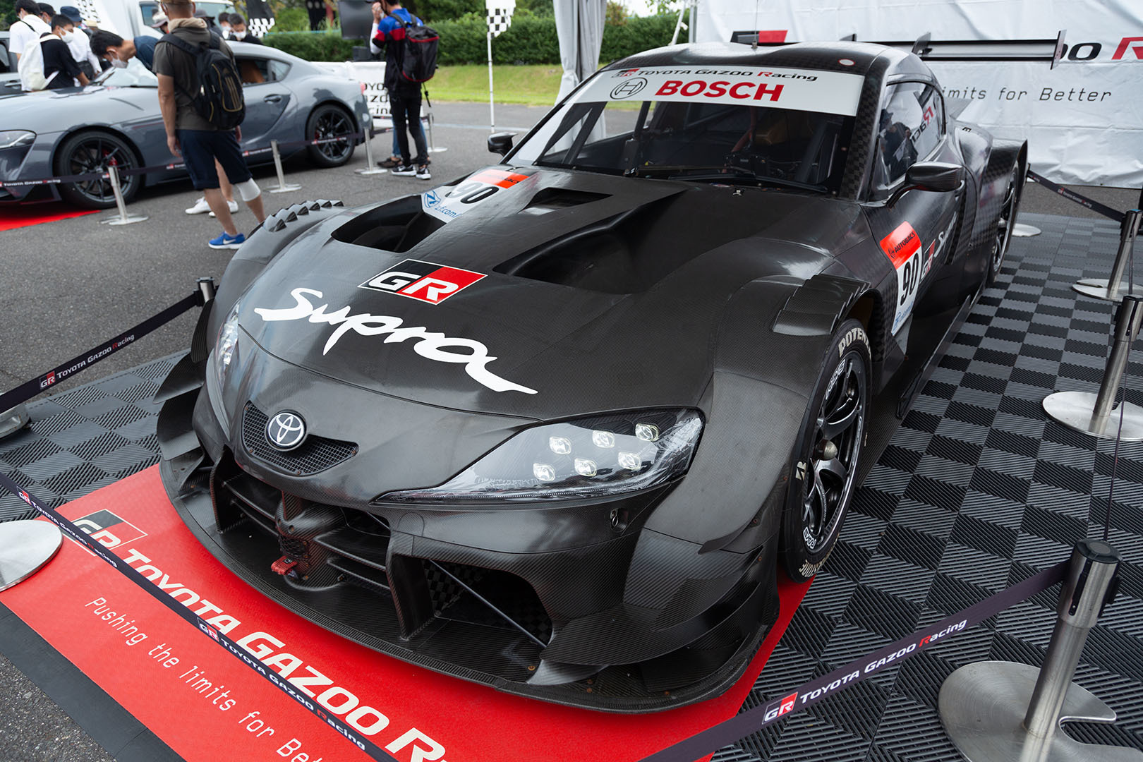 SUPER GT 第５戦 鈴鹿 セーフティーカー、展示車両など_a0003166_10023759.jpg