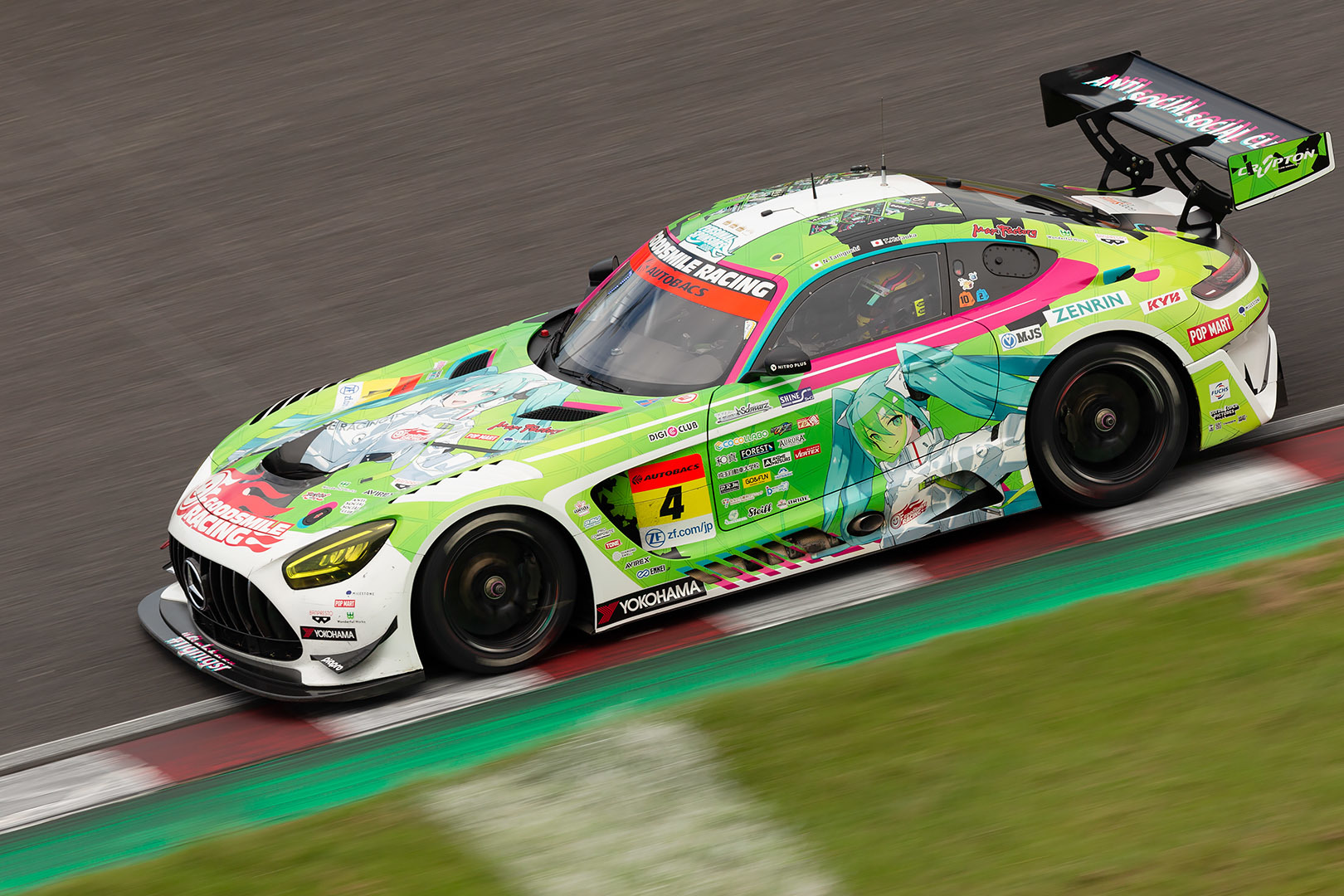 SUPER GT 第5戦 鈴鹿 GT300 その１_a0003166_10161101.jpg