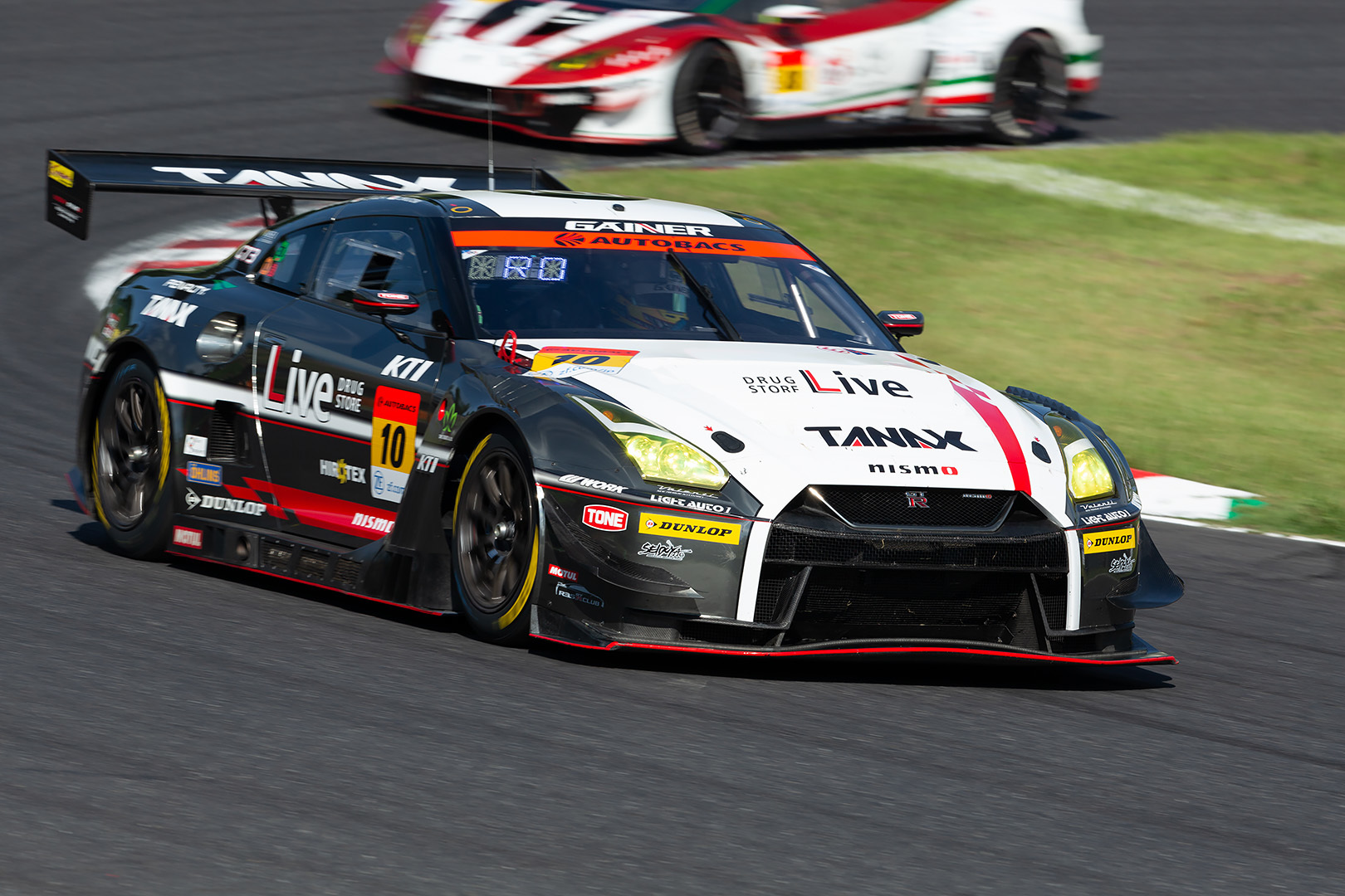 SUPER GT 第5戦 鈴鹿 GT300 その２_a0003166_10174582.jpg