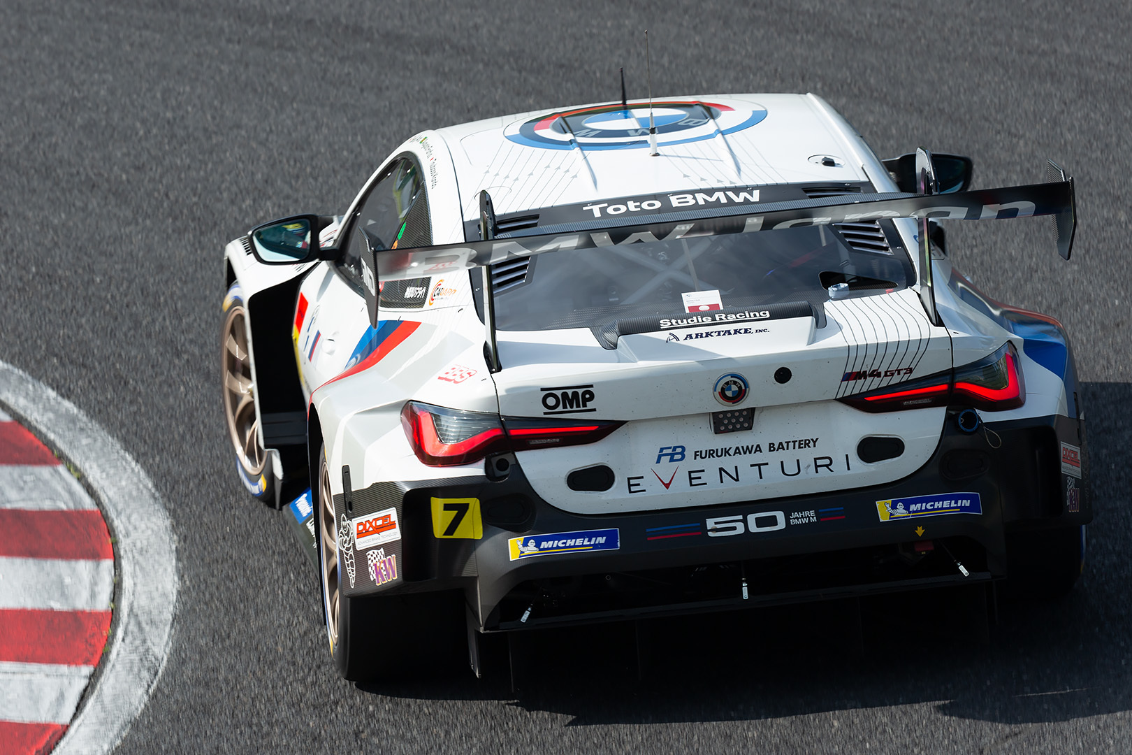 SUPER GT 第5戦 鈴鹿 GT300 その３_a0003166_10263147.jpg