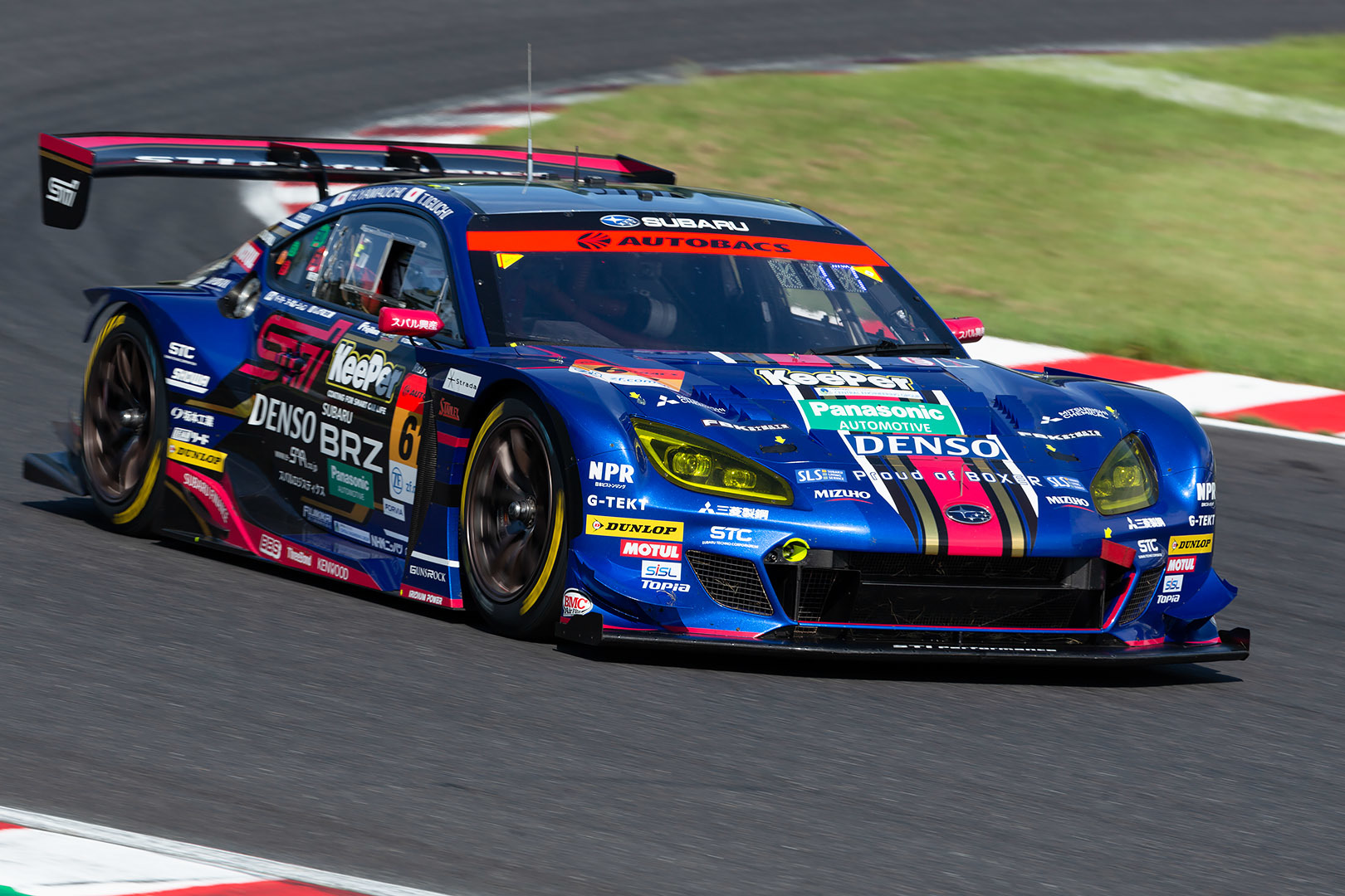 SUPER GT 第5戦 鈴鹿 GT300 その３_a0003166_10263231.jpg
