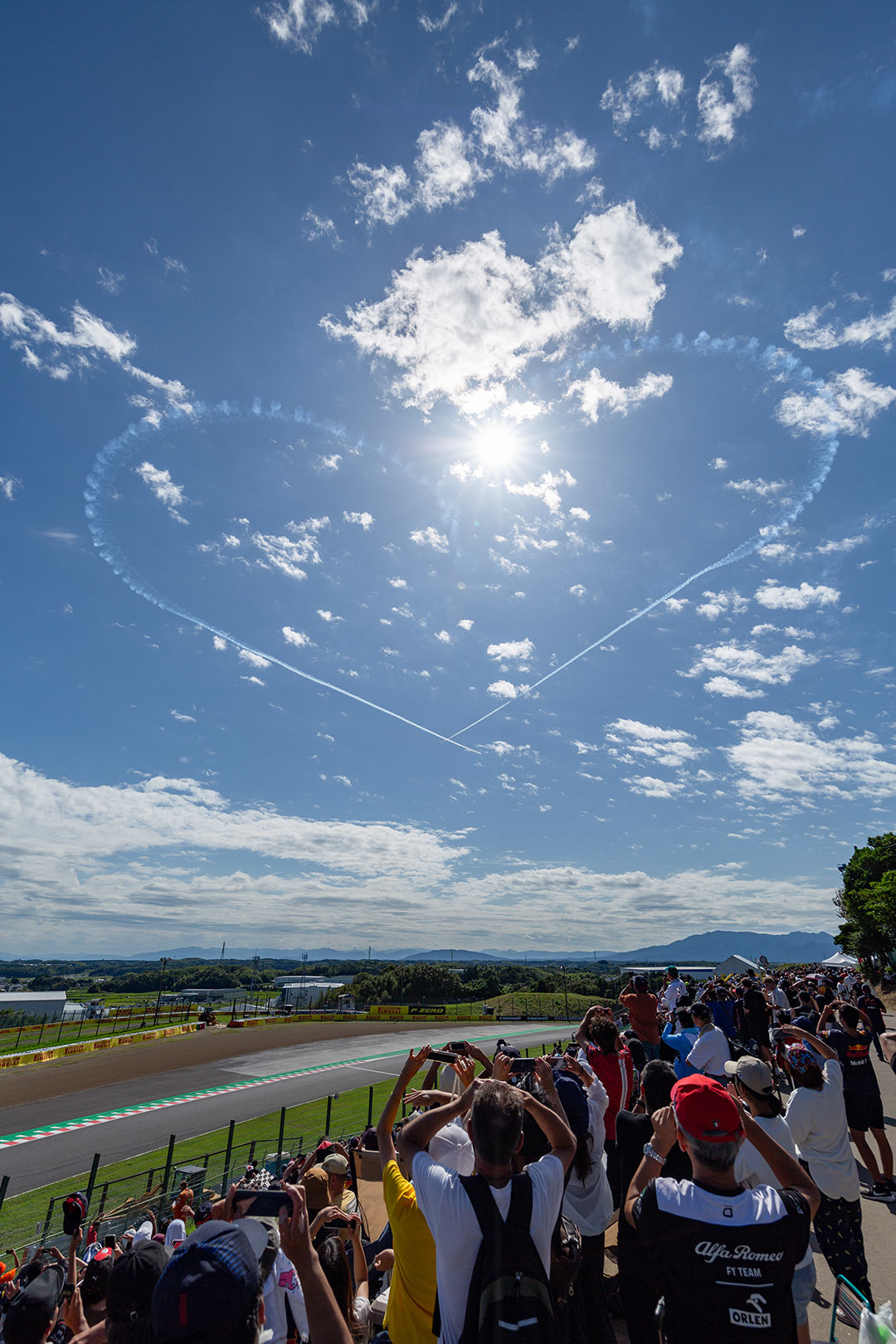 ブルーインパルス 鈴鹿サーキット （その２ 決勝日）_a0003166_10362216.jpg