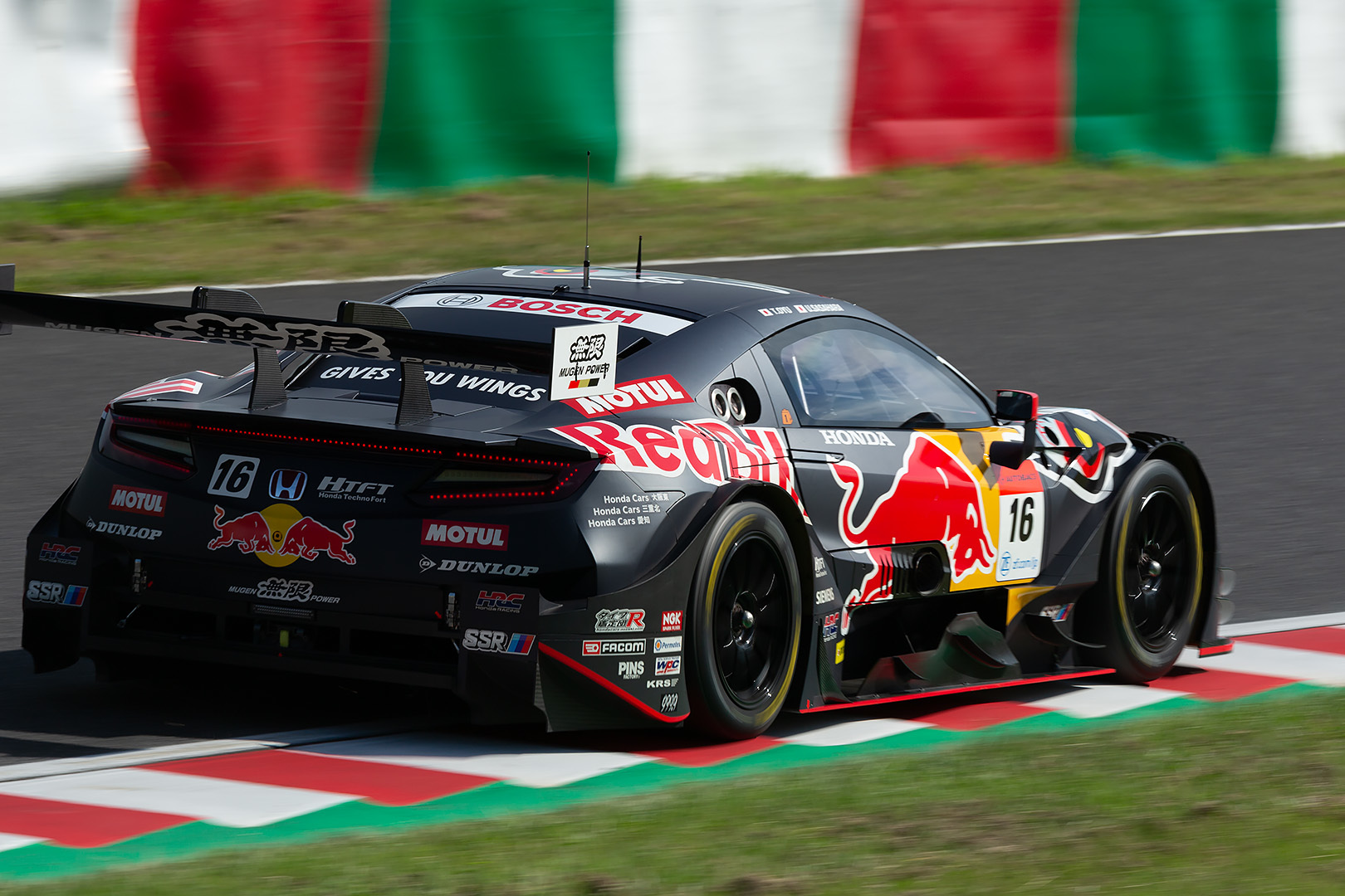 SUPER GT 第5戦 鈴鹿 GT500 その３_a0003166_10462504.jpg