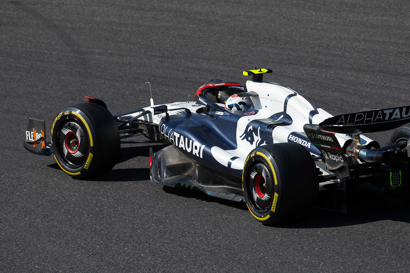 F1 角田裕毅 いろんな構図_a0003166_10563624.jpg