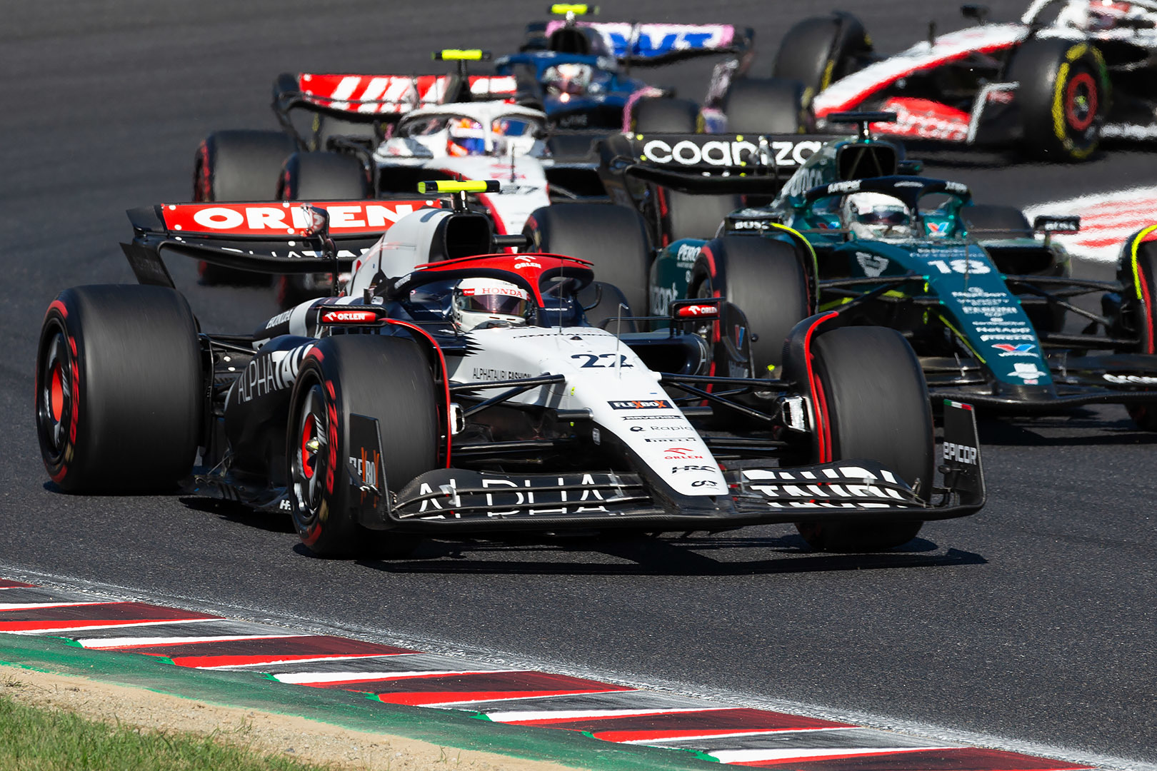 F1 角田裕毅 いろんな構図_a0003166_10570185.jpg