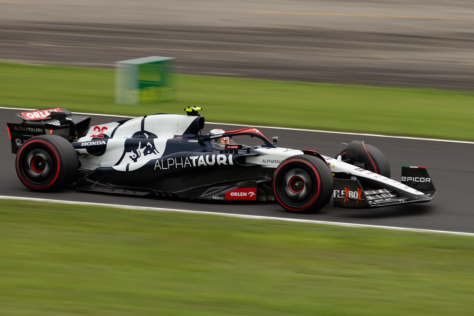 F1 角田裕毅 いろんな構図_a0003166_10571877.jpg