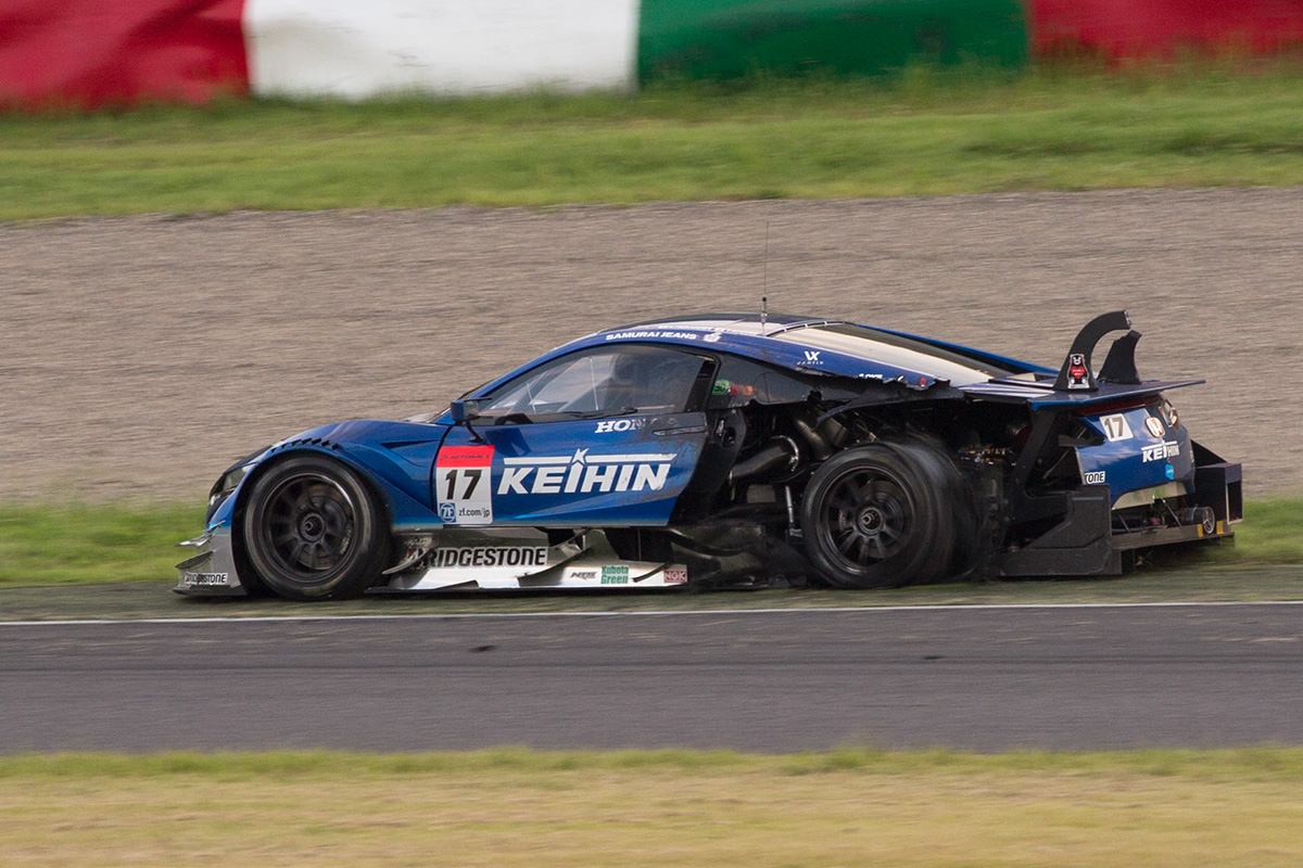 SUPER GT 鈴鹿 ＧＴ５００_a0003166_11214649.jpg