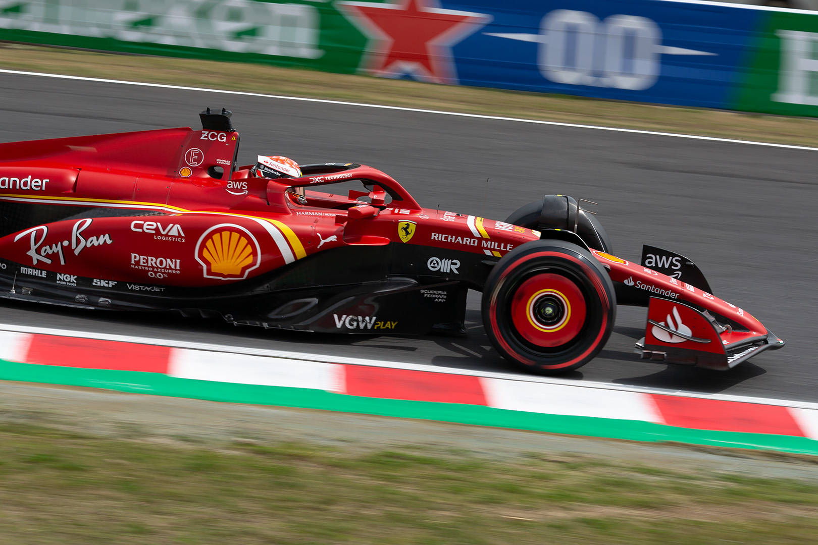 F1 日本GP FP3 フェラーリ ルクレール、サインツ_a0003166_11462160.jpg