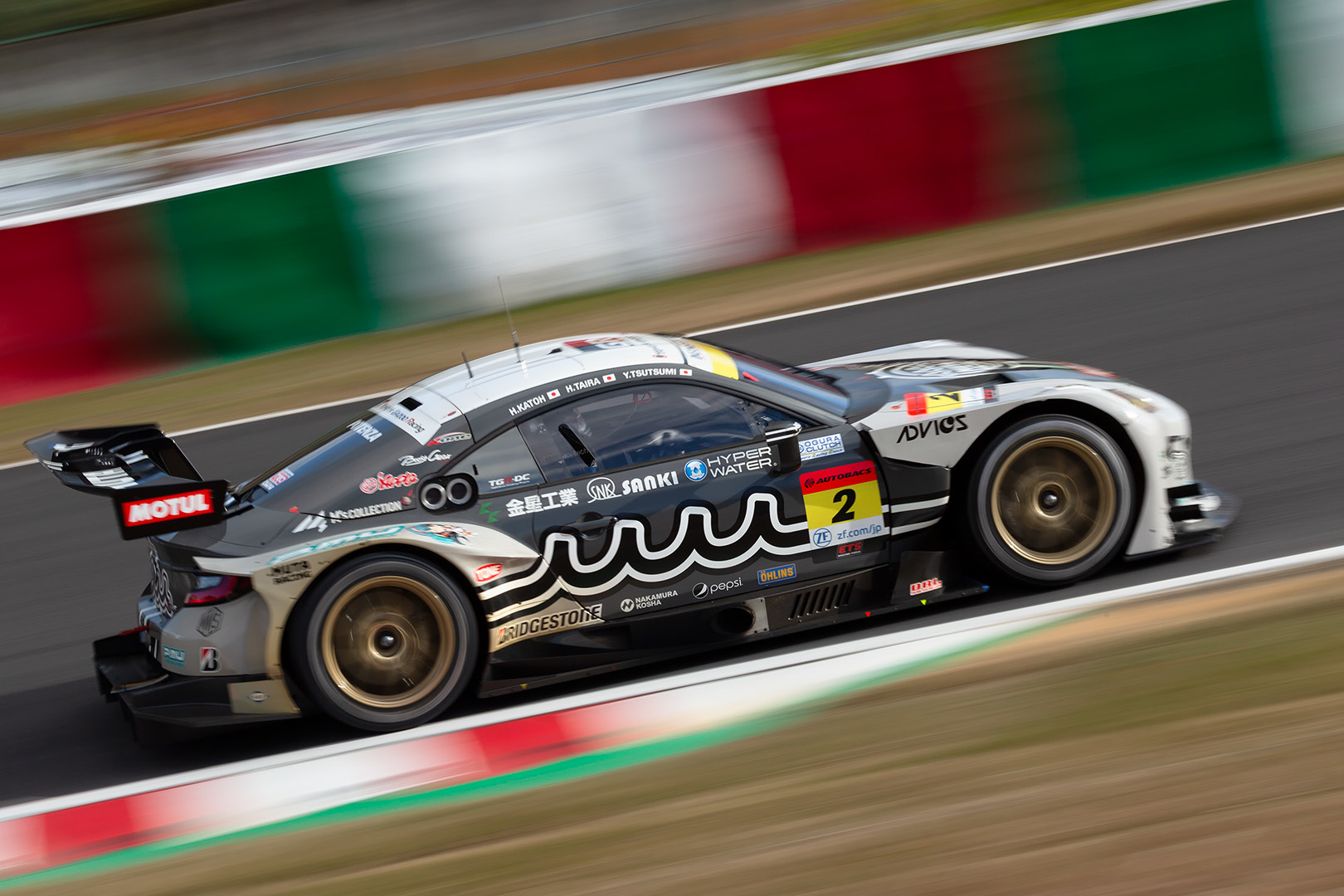 SUPER GT 鈴鹿 GT300 その２_a0003166_11480280.jpg