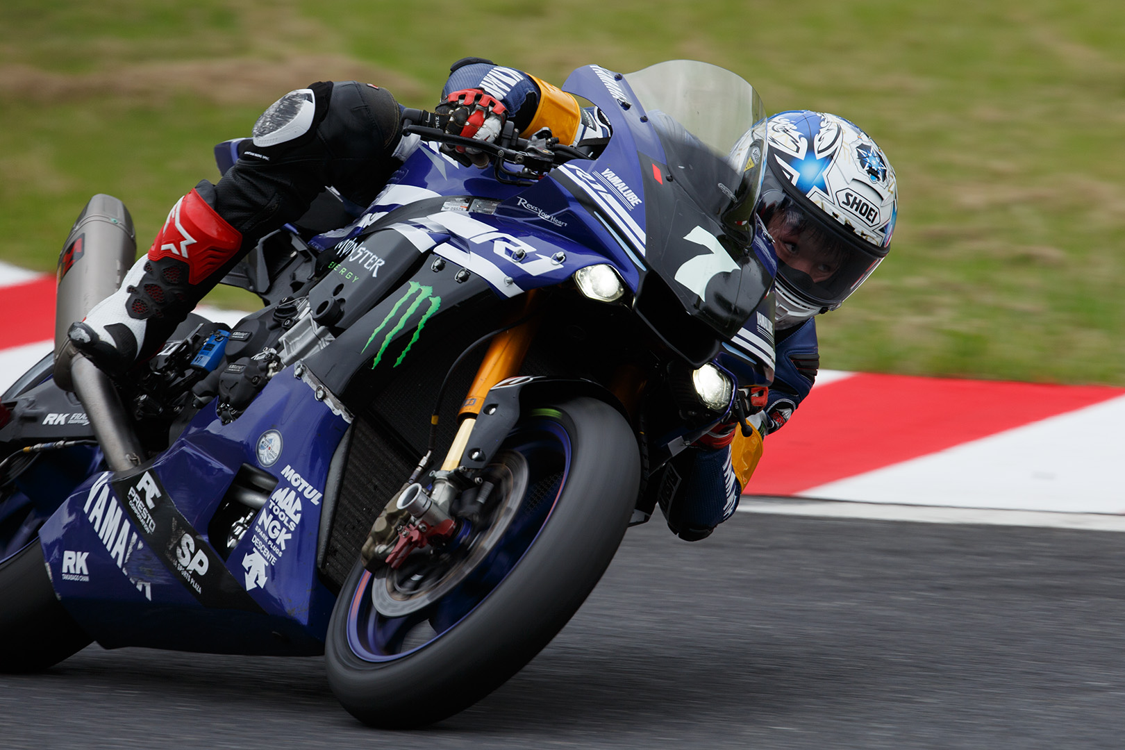 鈴鹿８耐_a0003166_1151854.jpg