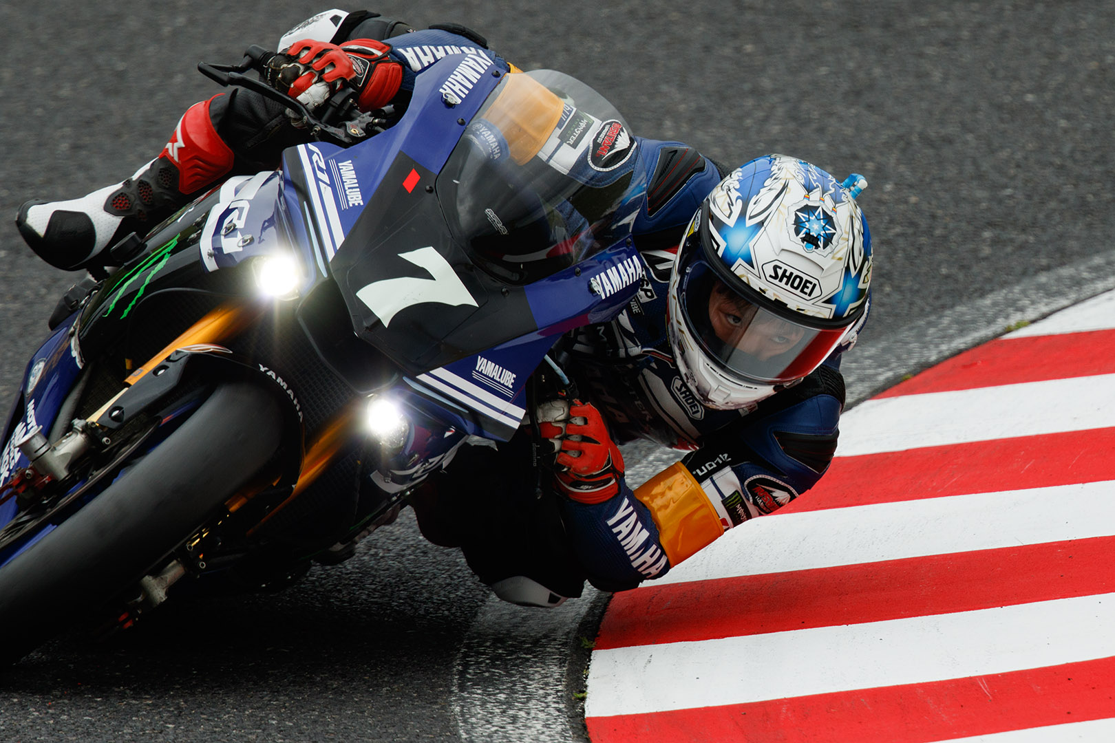 鈴鹿８耐_a0003166_1151937.jpg