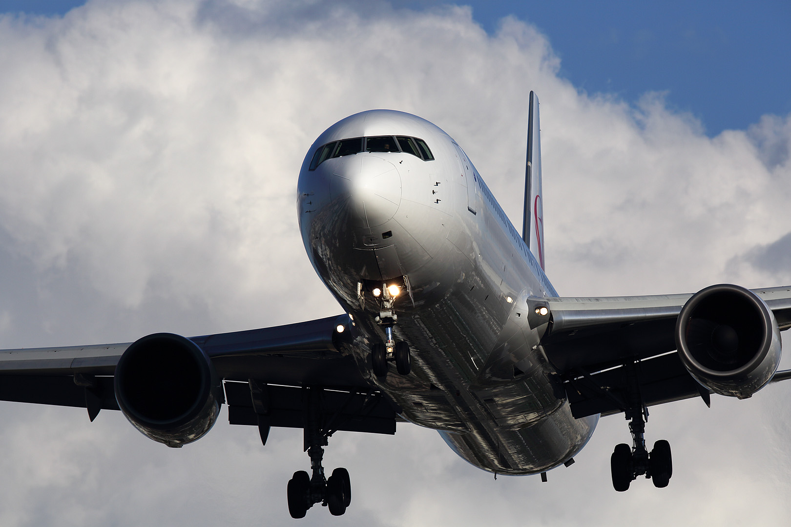 飛行機　（伊丹空港 千里川 6/6）_a0003166_11573058.jpg