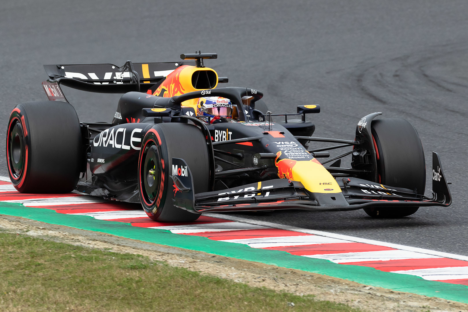 F1 日本GP 予選 レッドブル フェルスタッペン、ぺレス_a0003166_12001826.jpg