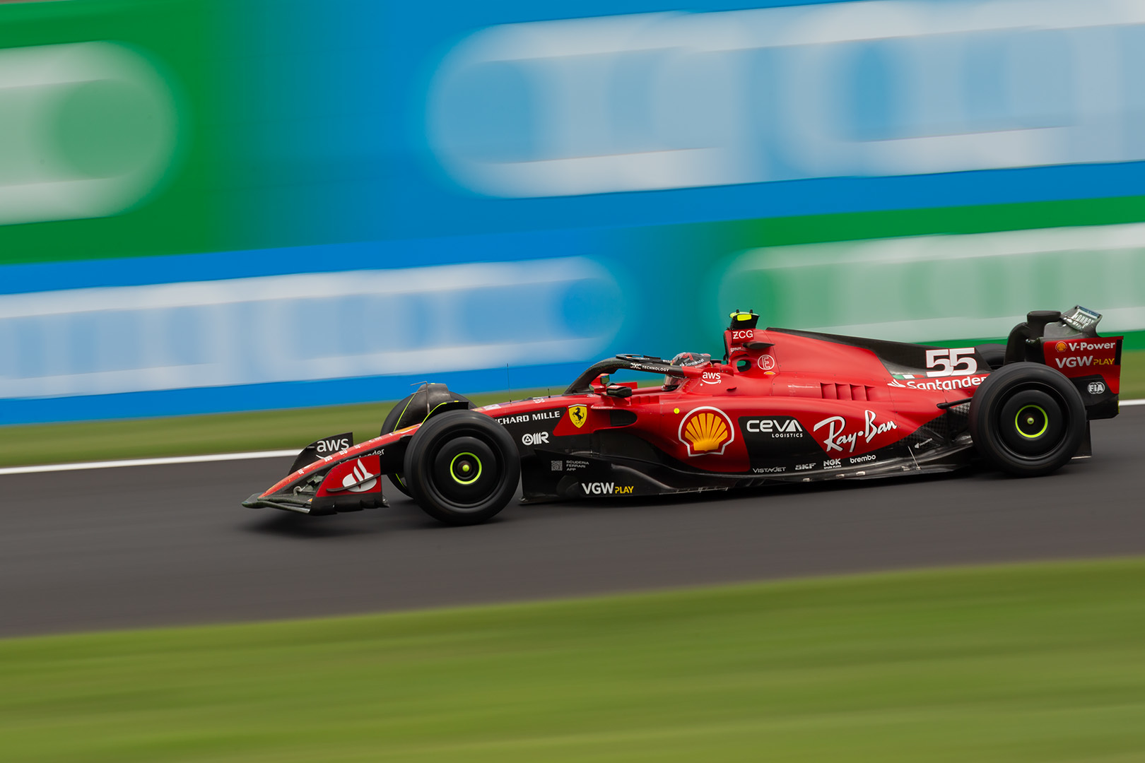 F1 フェラーリ ルクレール、サインツ（鈴鹿サーキット）_a0003166_12024319.jpg