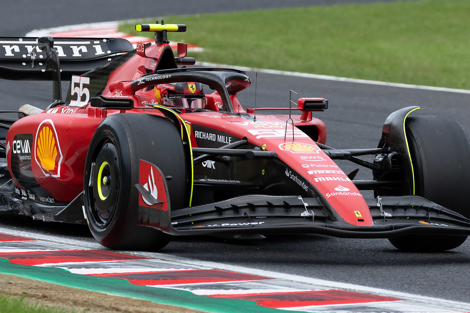 F1 フェラーリ ルクレール、サインツ（鈴鹿サーキット）_a0003166_12030669.jpg