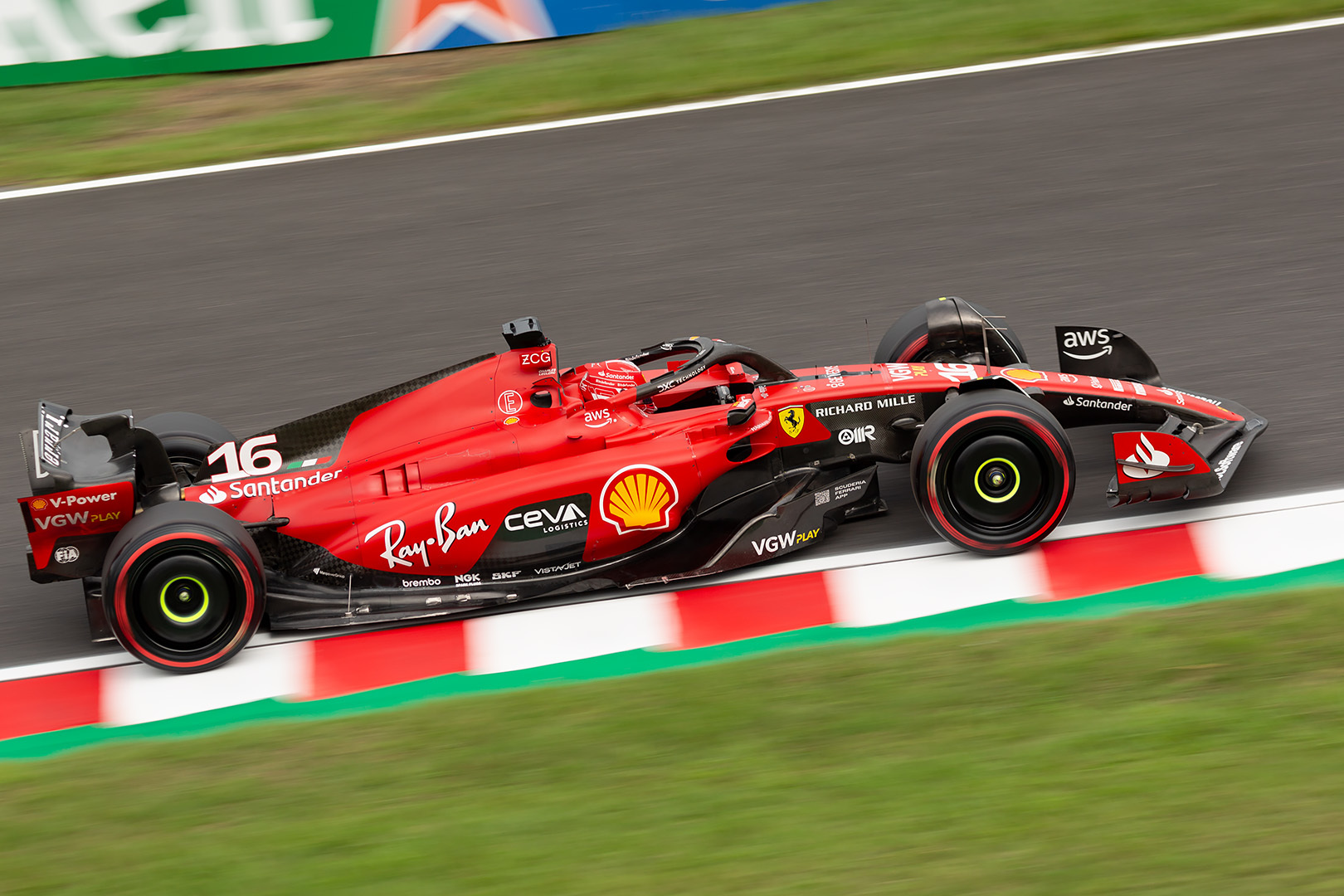 F1 フェラーリ ルクレール、サインツ（鈴鹿サーキット）_a0003166_12032971.jpg