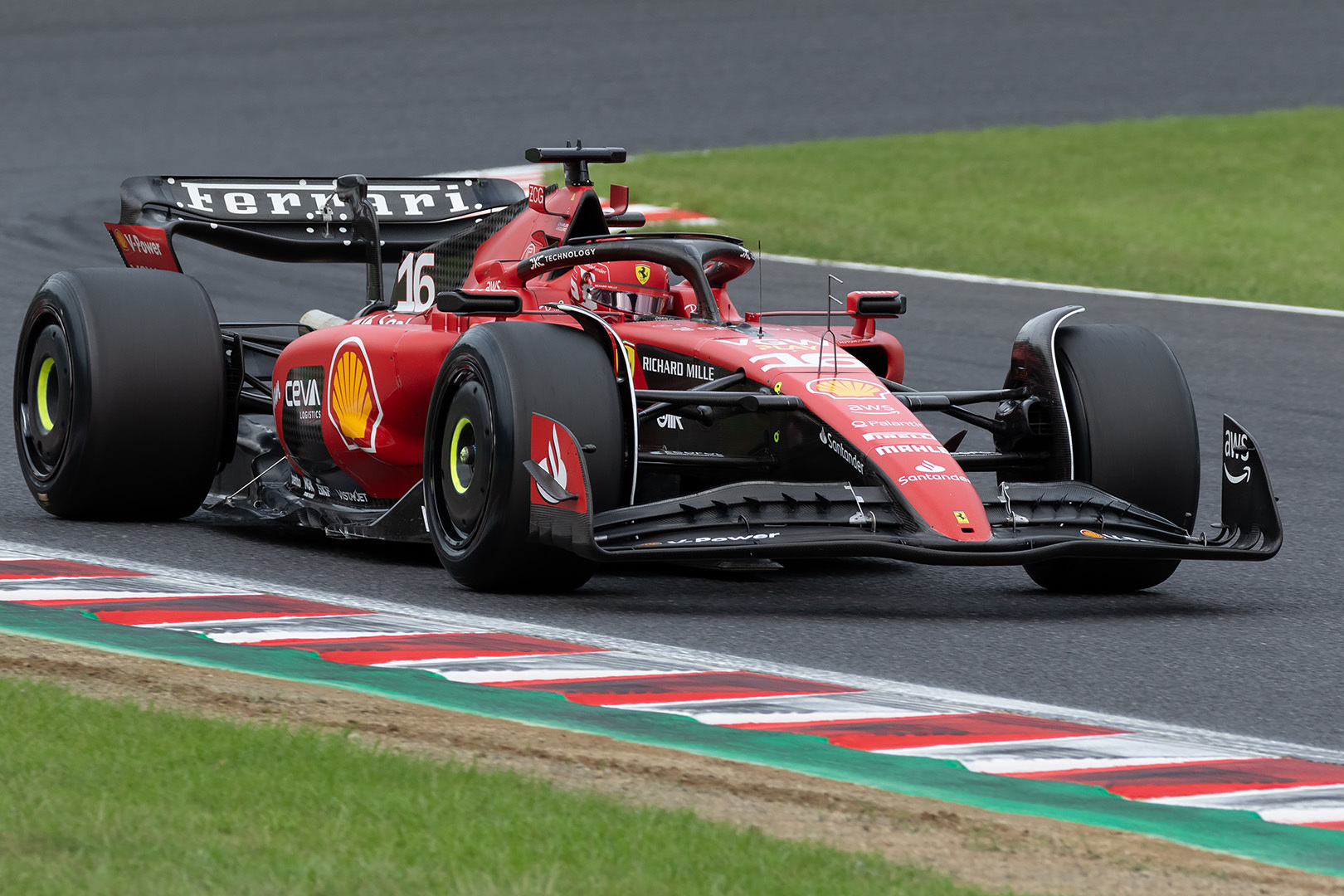 F1 フェラーリ ルクレール、サインツ（鈴鹿サーキット）_a0003166_12033978.jpg