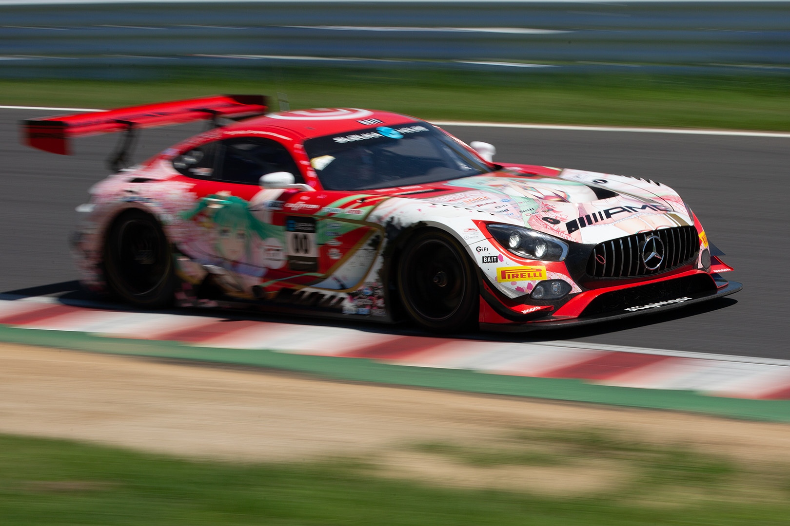 鈴鹿10時間耐久レース　その１_a0003166_12094082.jpg