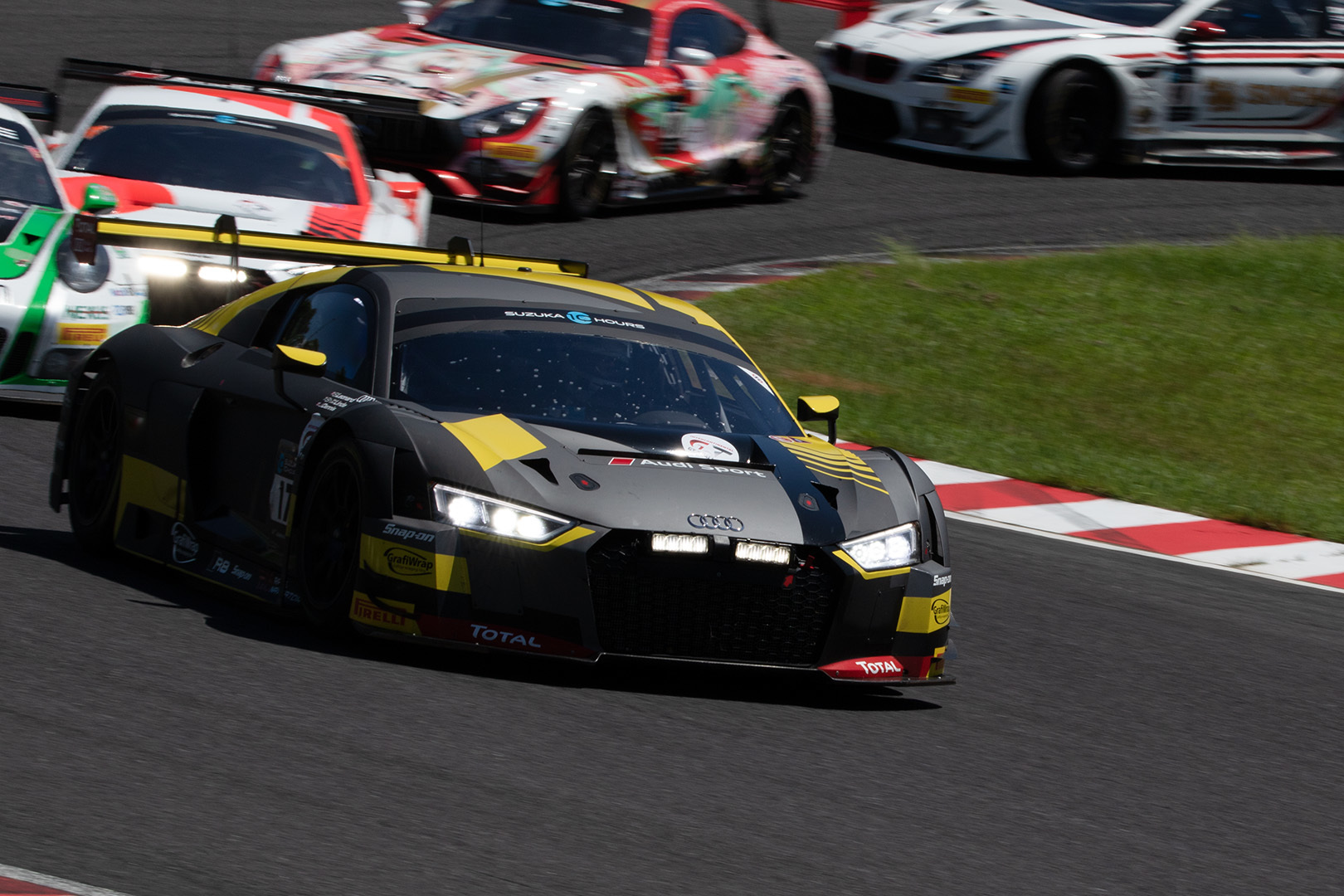 鈴鹿10時間耐久レース　その１_a0003166_12094161.jpg