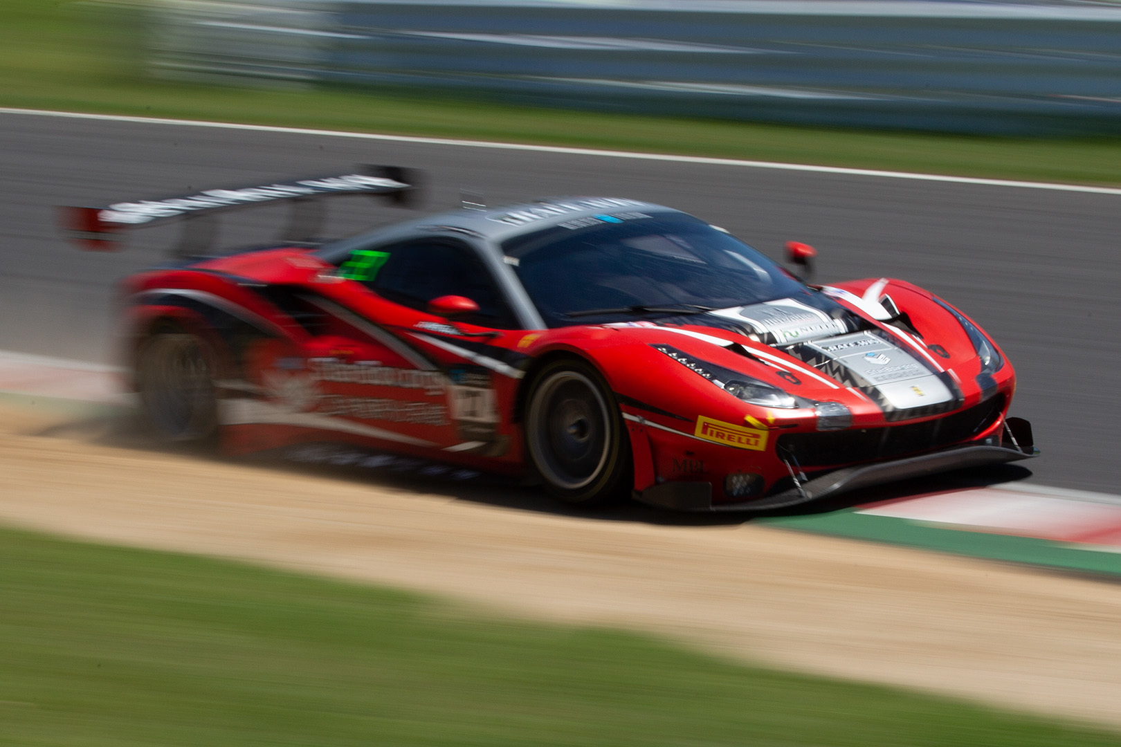 鈴鹿10時間耐久レース　その２_a0003166_12120240.jpg