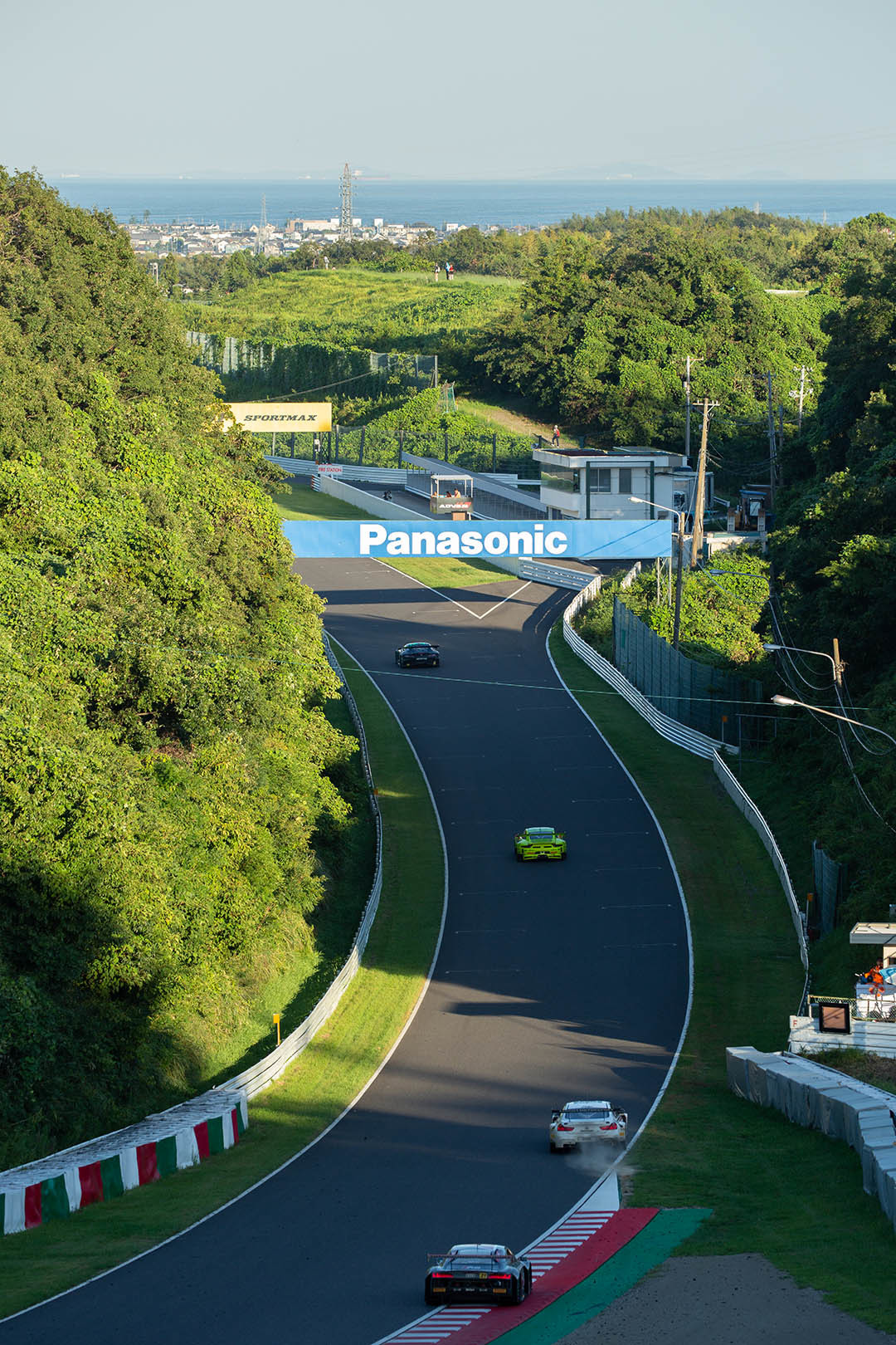 鈴鹿10時間耐久レース　その２_a0003166_12130555.jpg