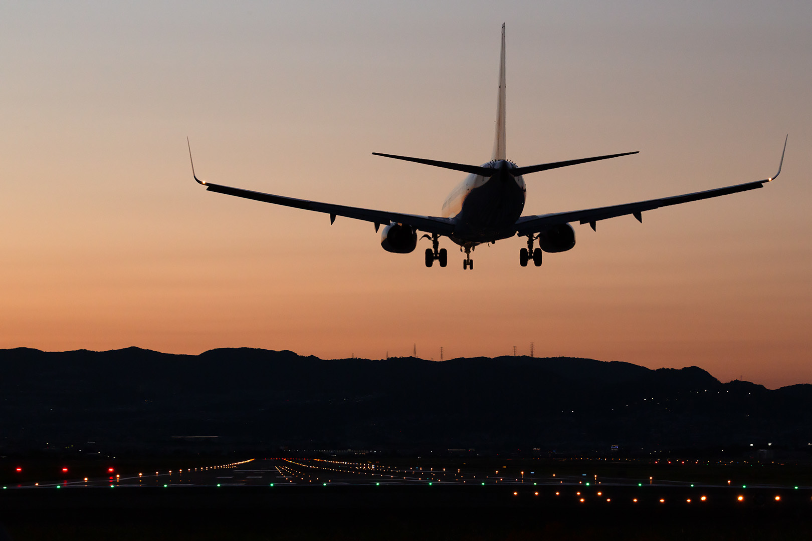 飛行機 B767 B737 夕焼け （大阪空港 伊丹空港 千里川）_a0003166_12173168.jpg